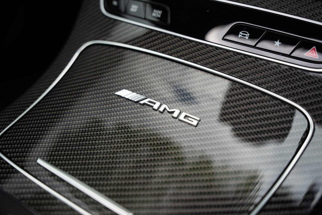 Mercedes-Benz E-Class view 46