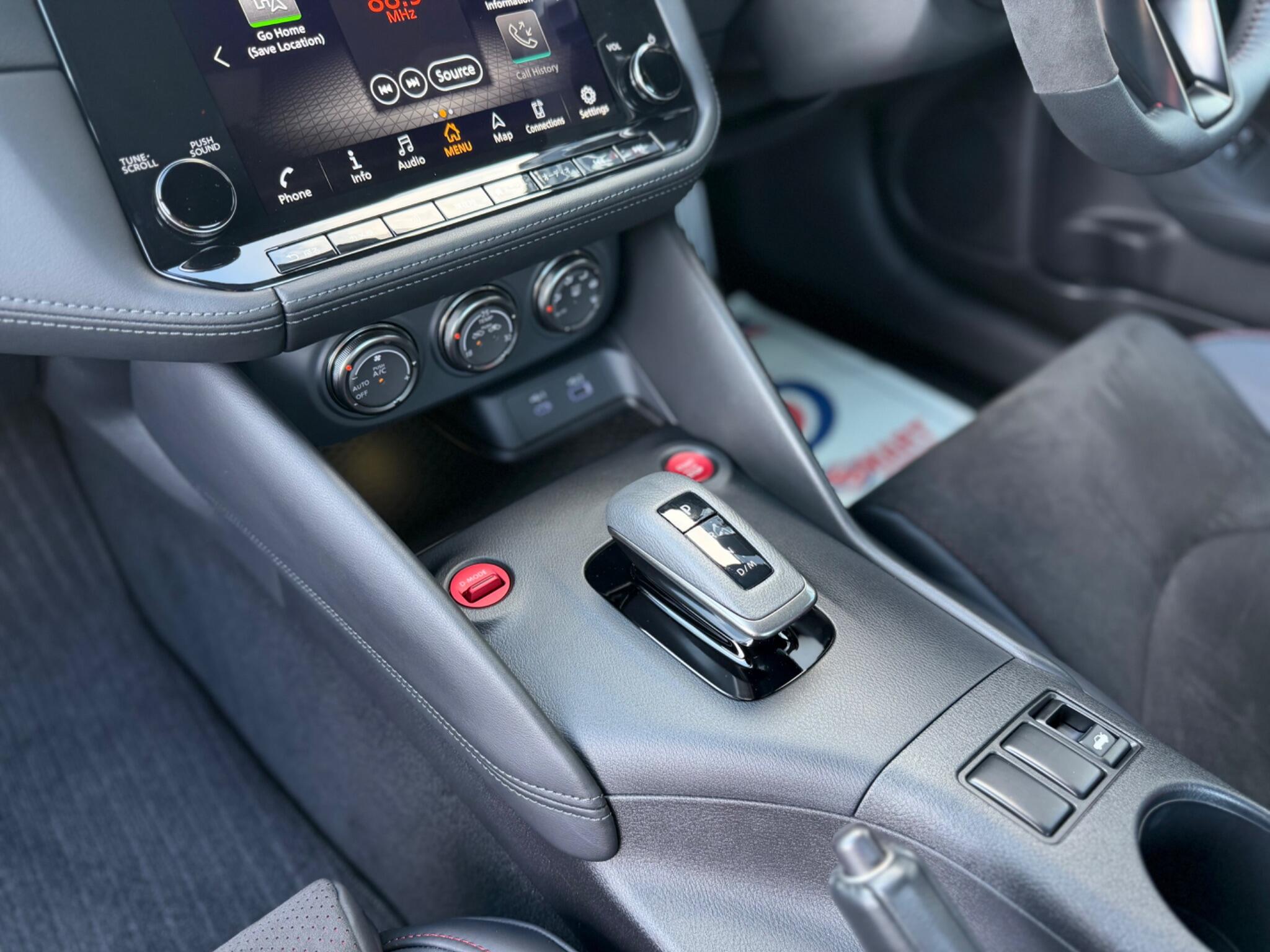 Nissan Fairlady view 45