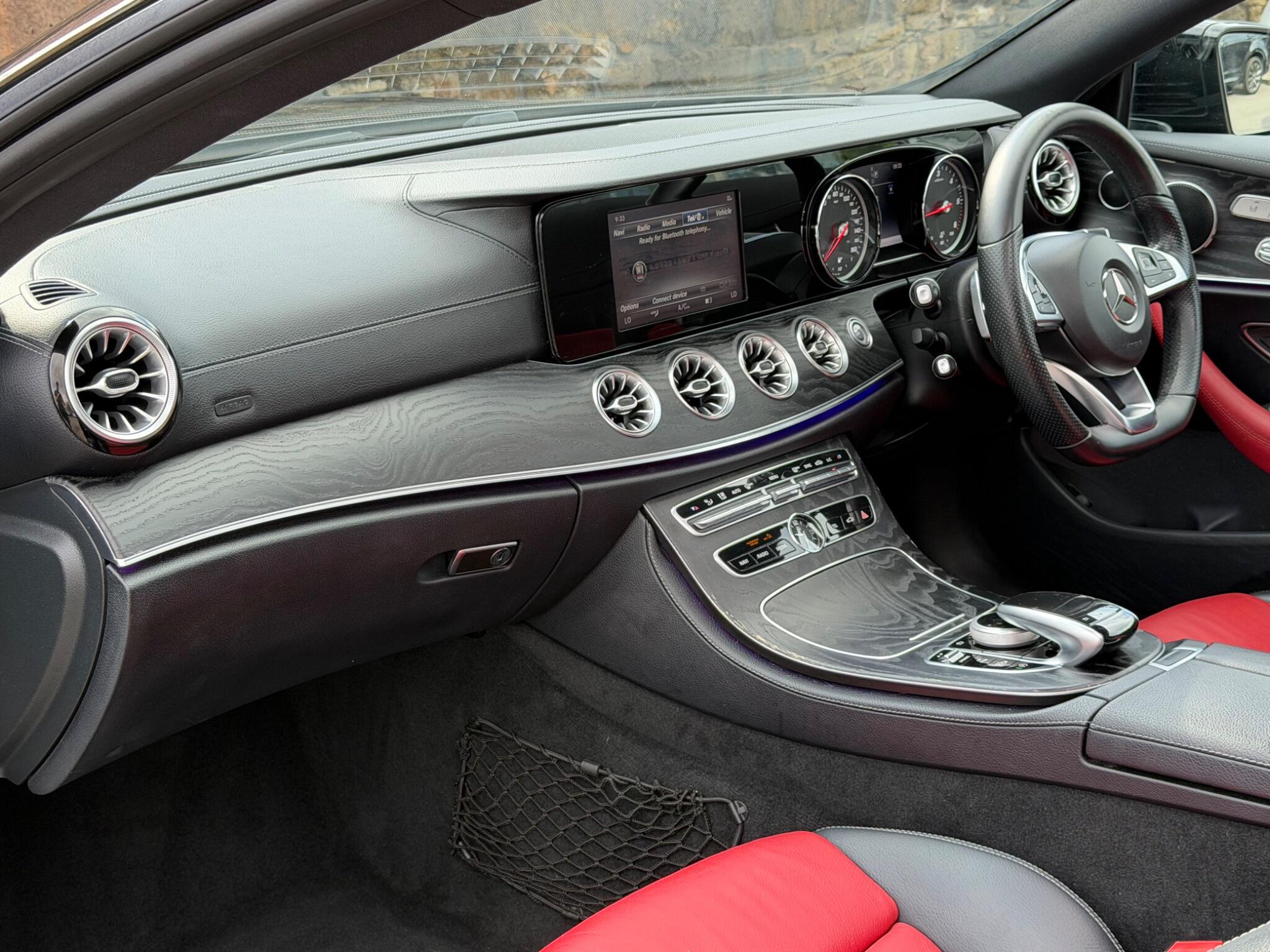 Mercedes-Benz E-Class view 16