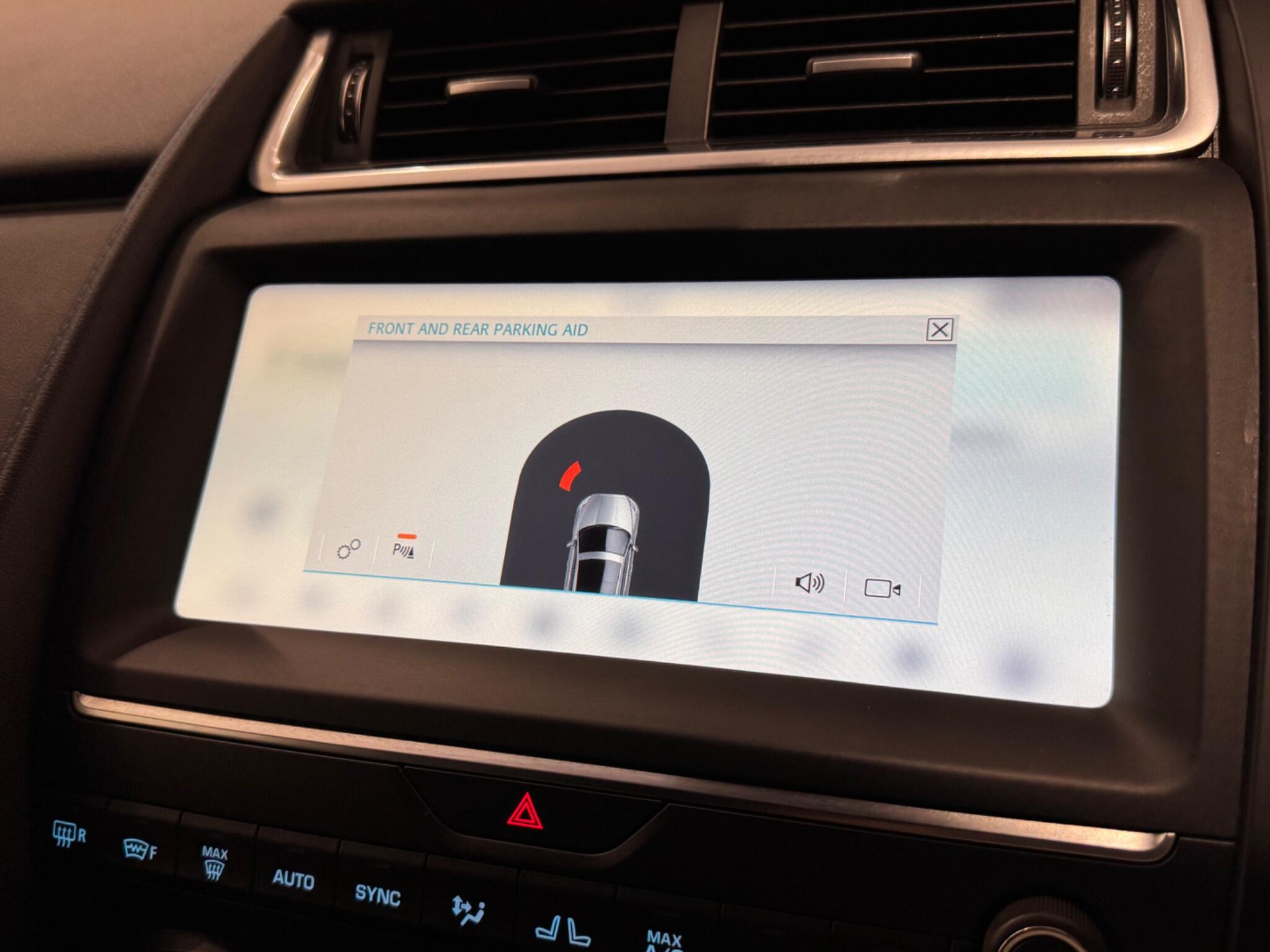 Jaguar E-Pace view 20