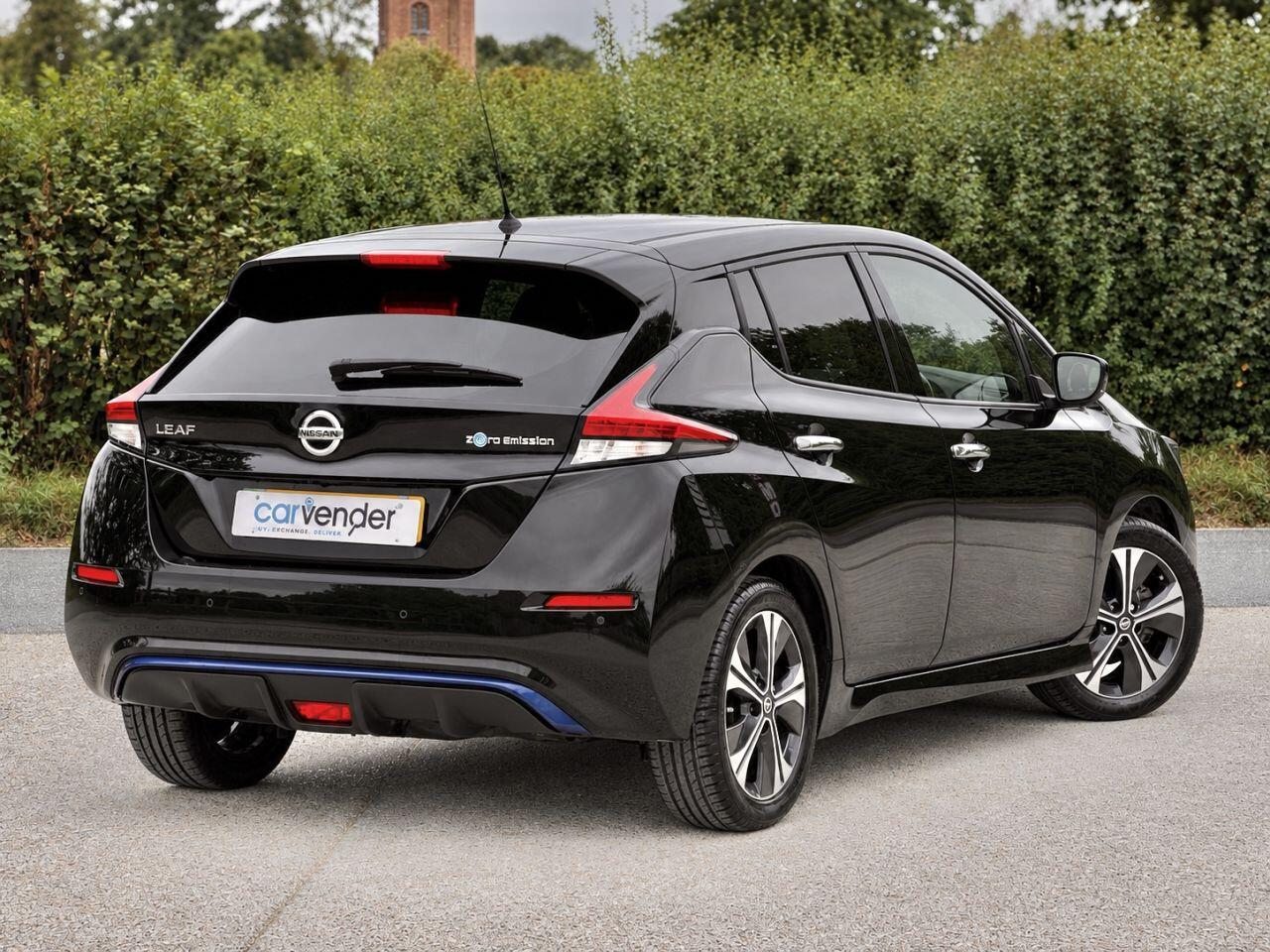 Nissan Leaf view 6