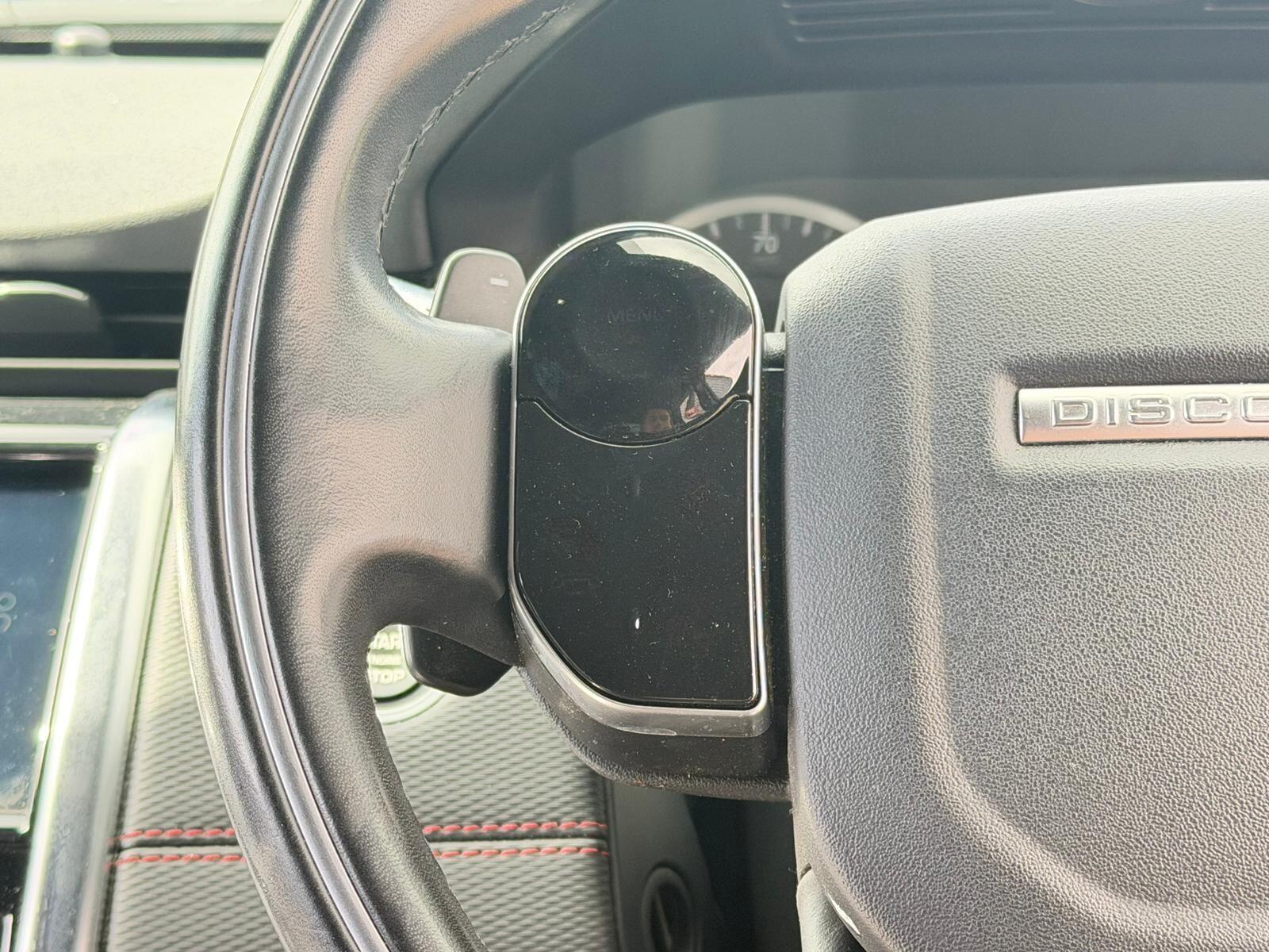 Land Rover Discovery Sport view 19