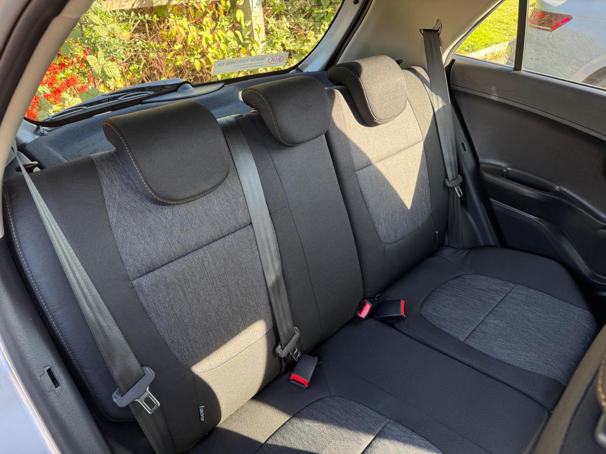 Kia Picanto view 19