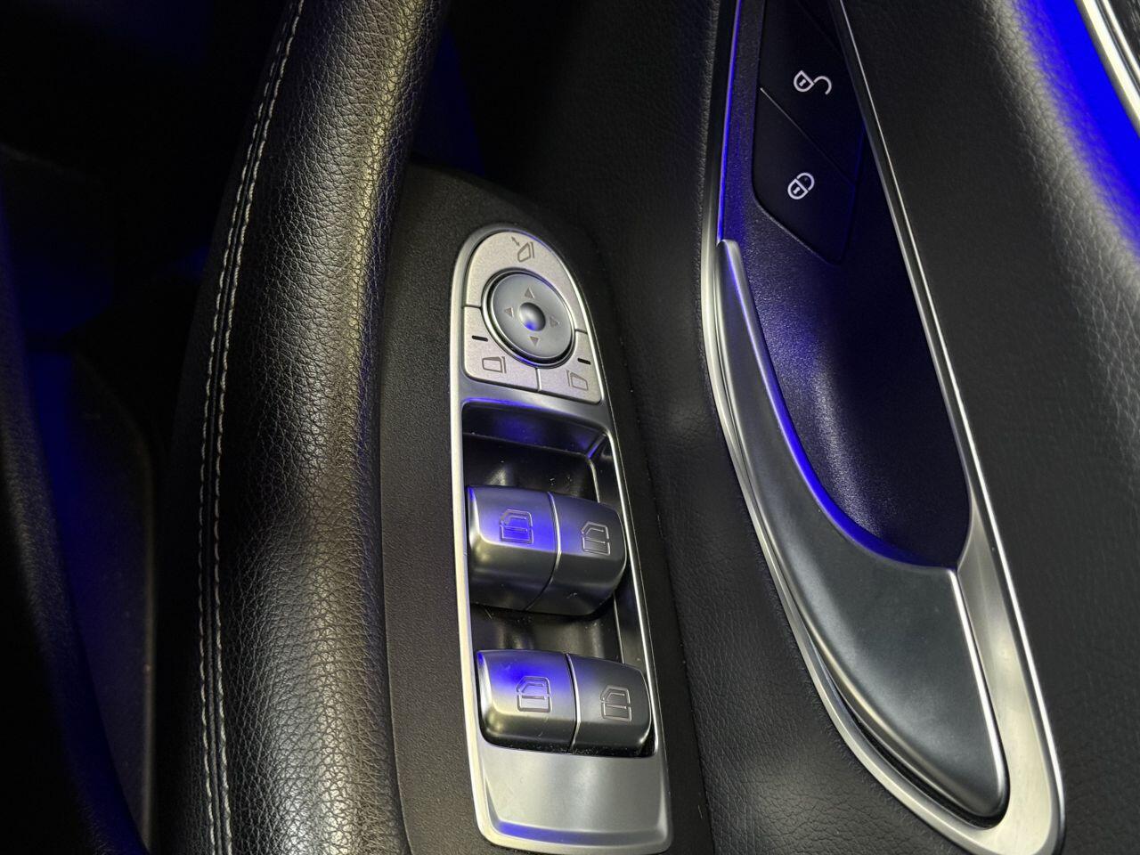 Mercedes-Benz E Class view 45