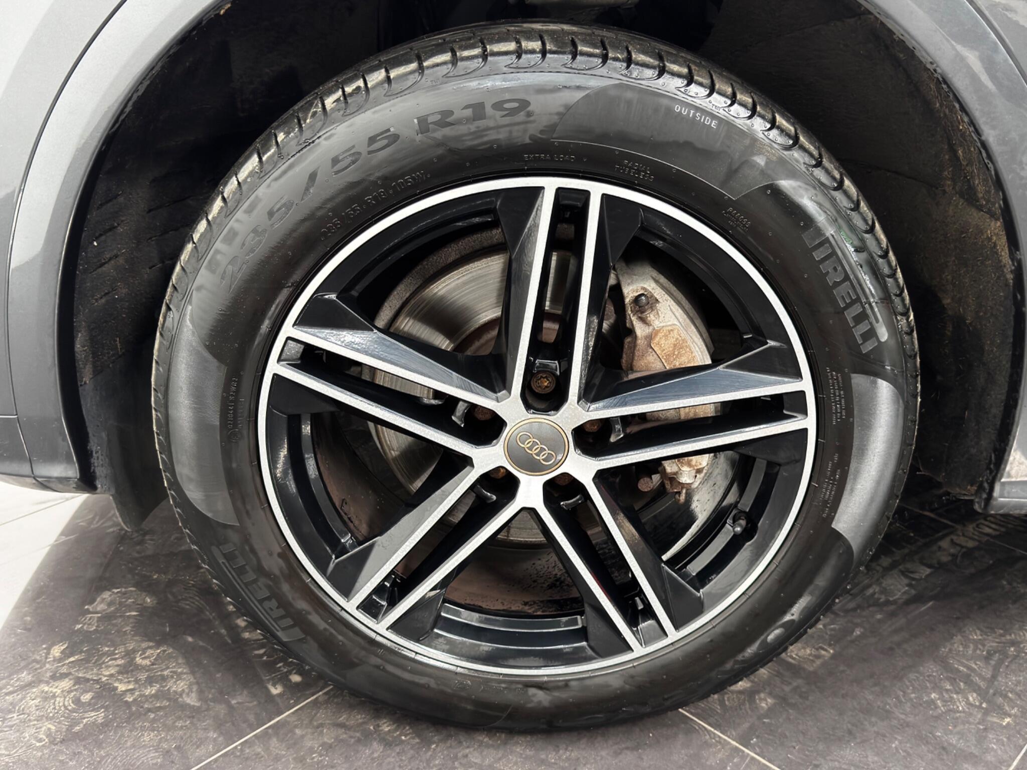Audi Q5 view 76
