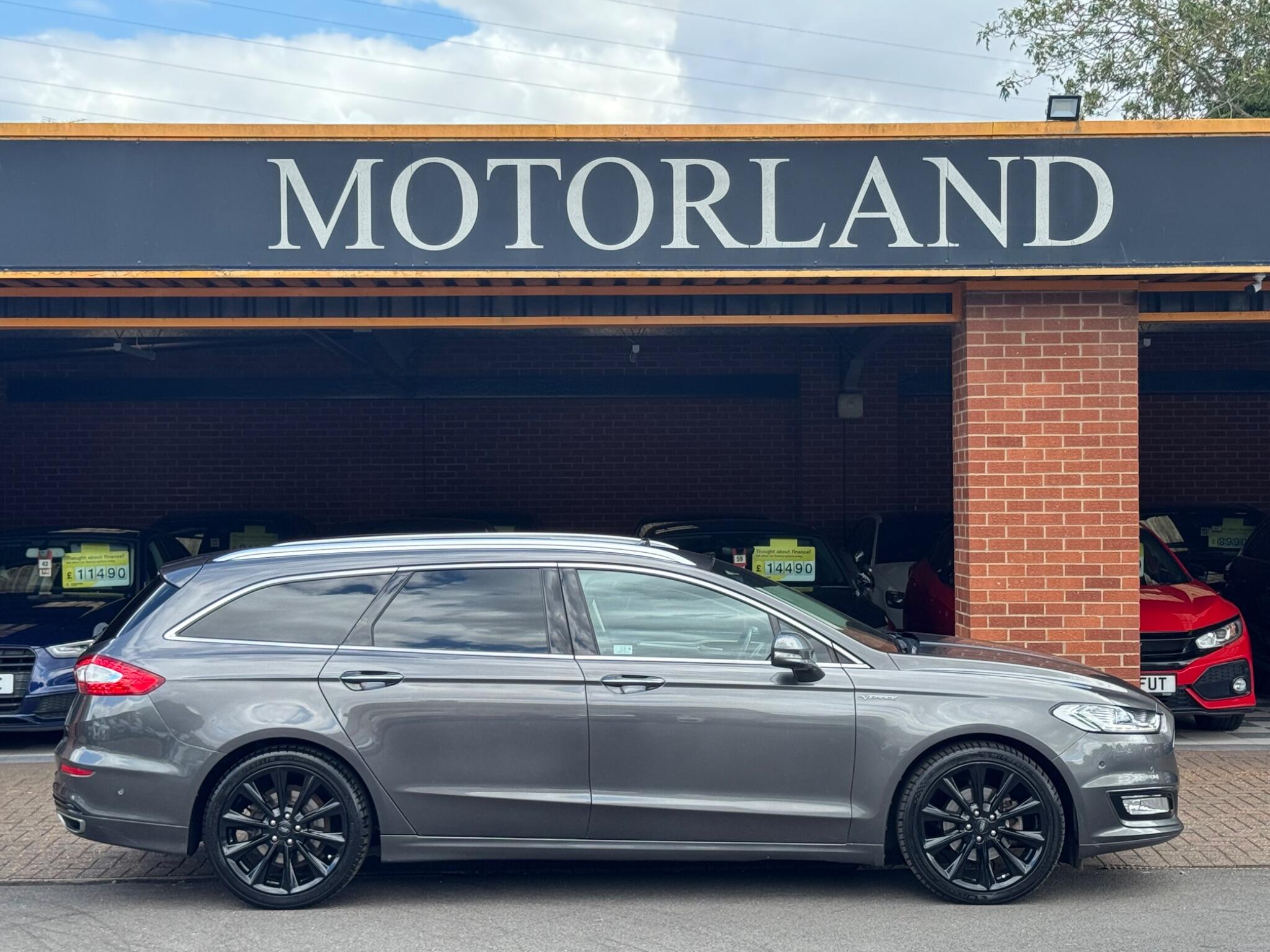 Ford Mondeo view 5