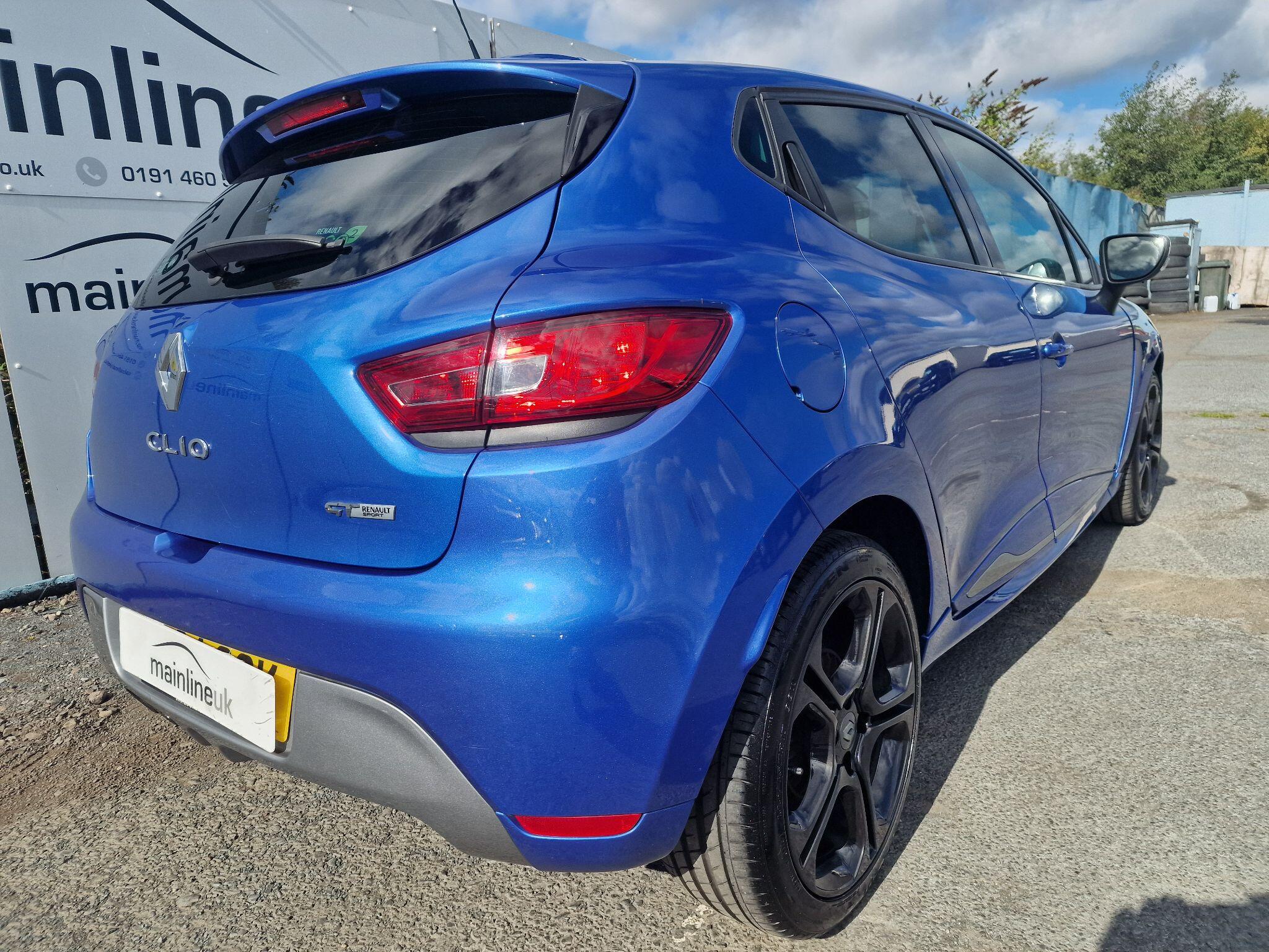 Renault Clio view 31