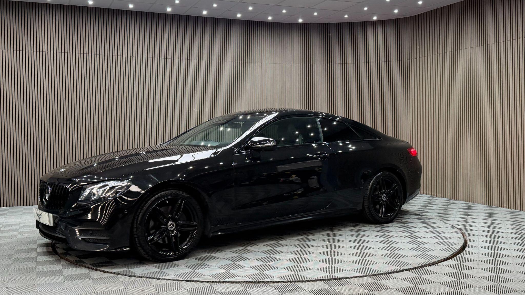 Mercedes-Benz E-Class view 52