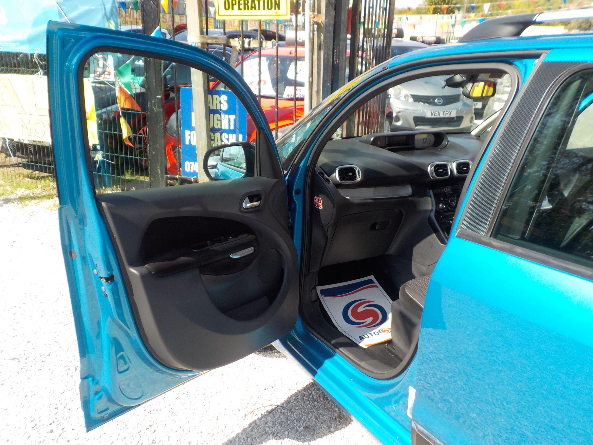 Citroen C3 Picasso 1.6 VTi Exclusive EGS6 Euro 5 5dr