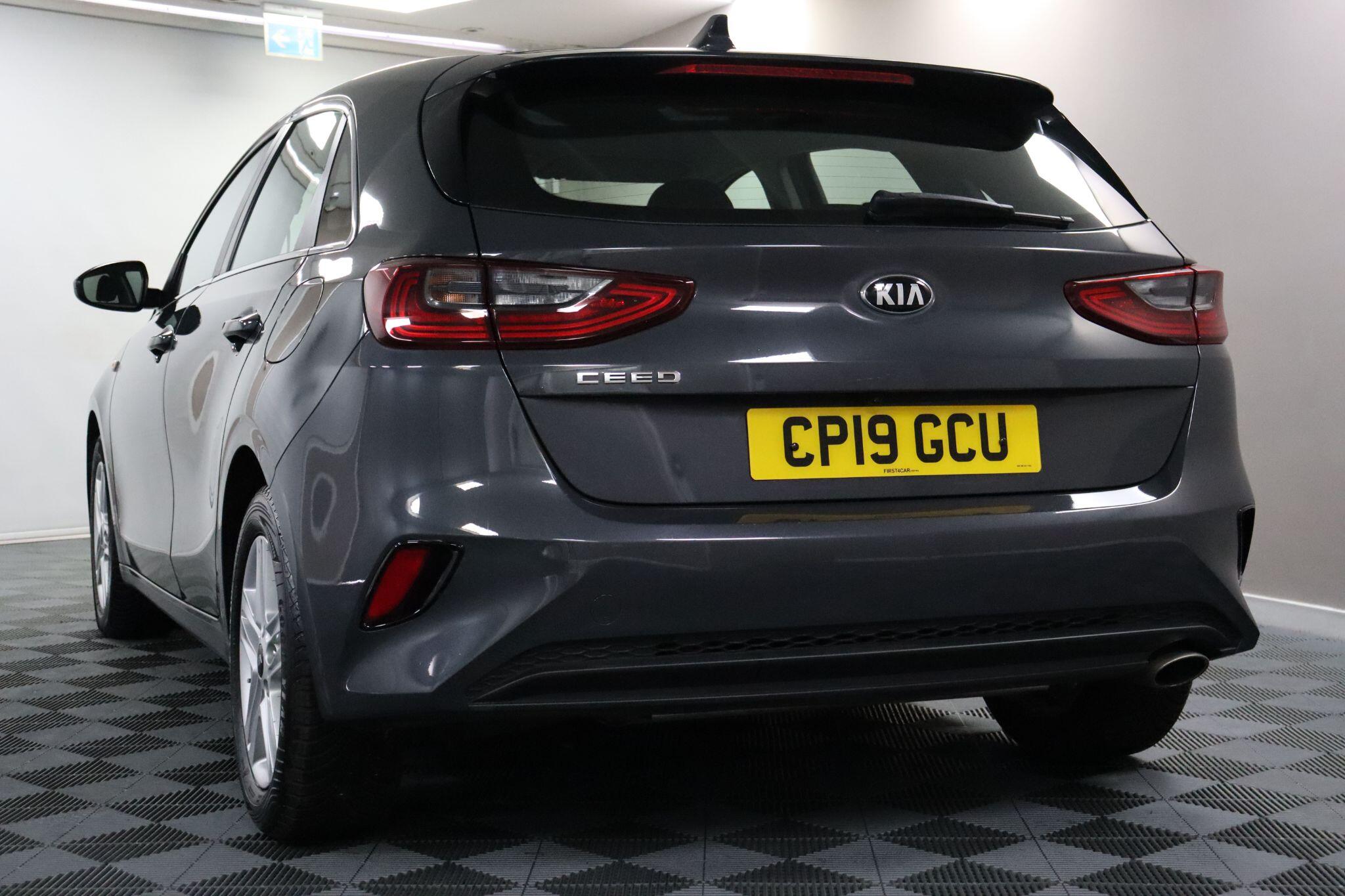 Kia Ceed view 29