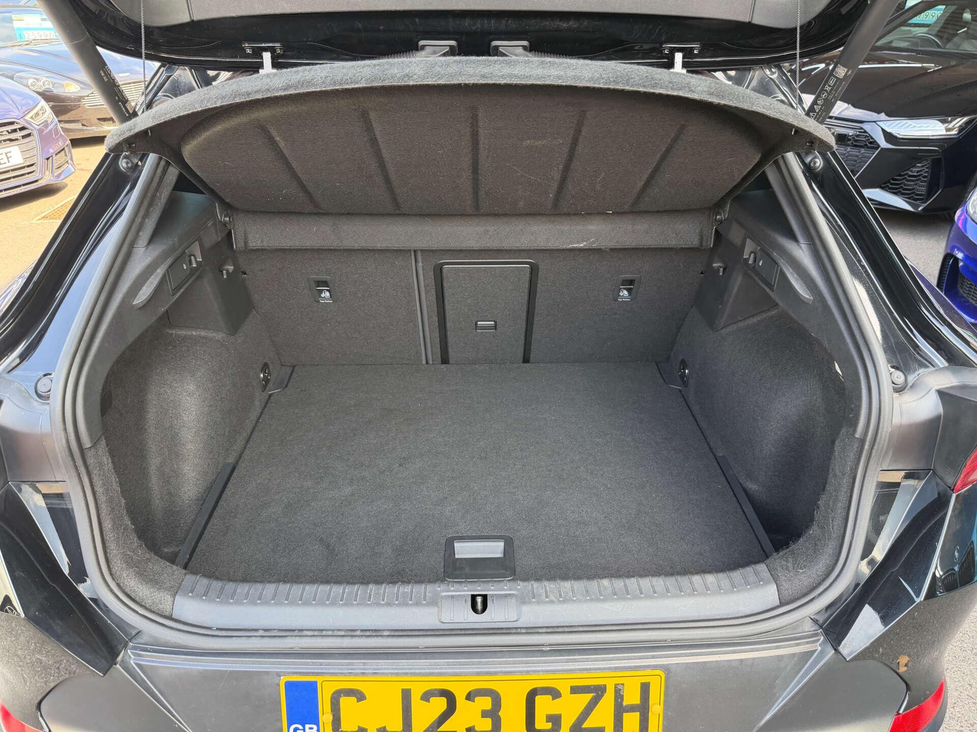 Cupra Formentor view 16