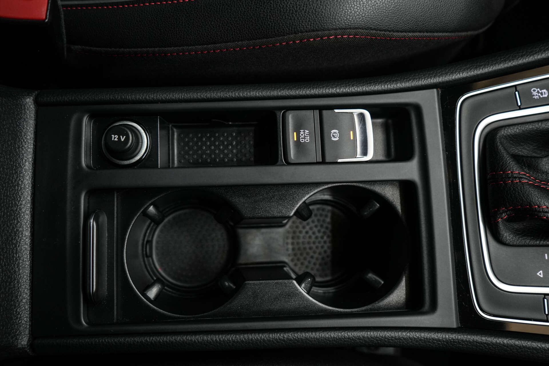 Volkswagen Golf view 24