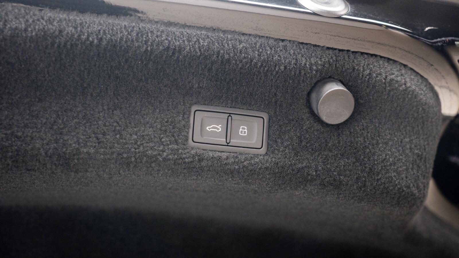 Bentley Continental view 46