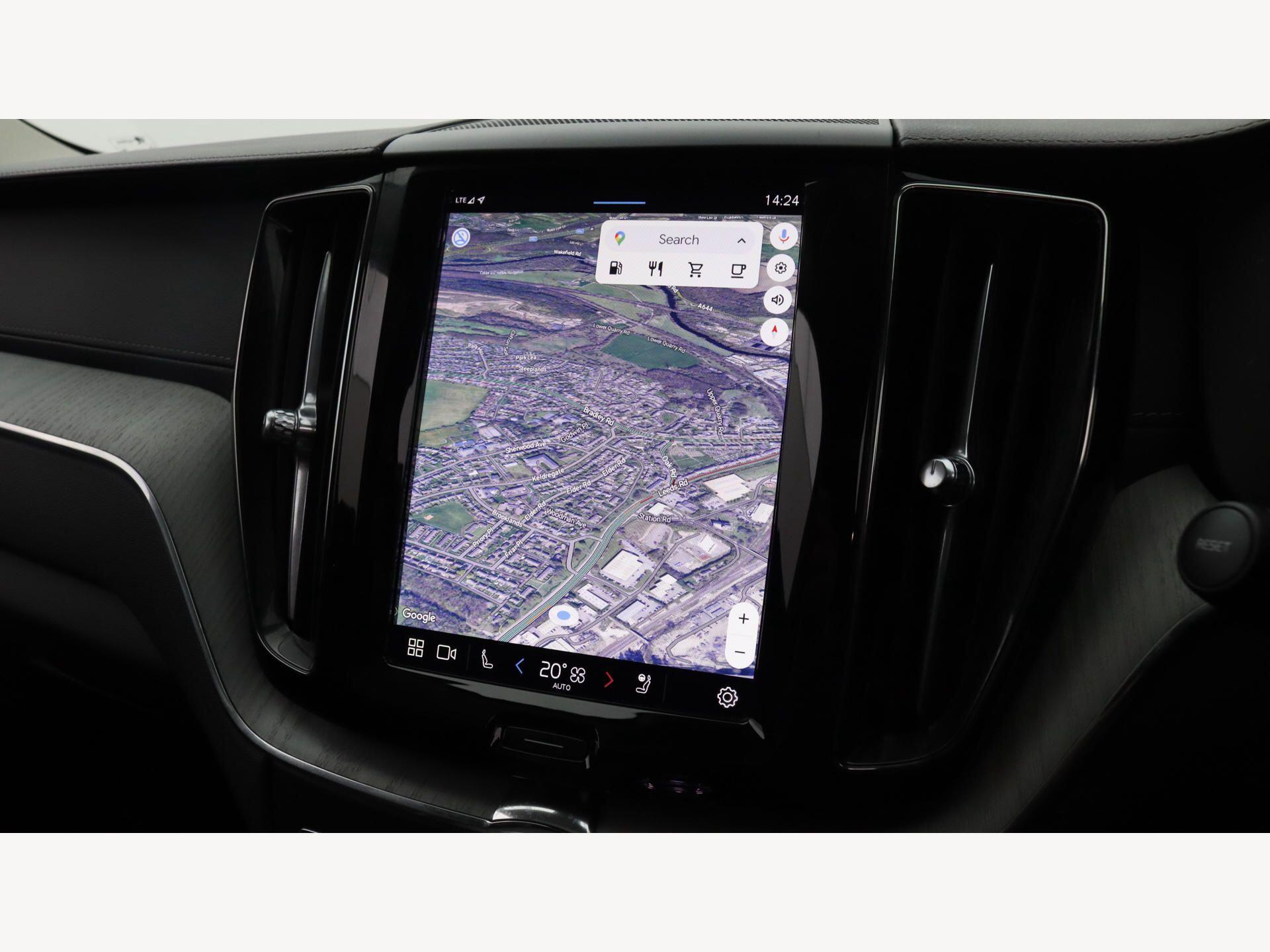 Volvo XC60 view 19