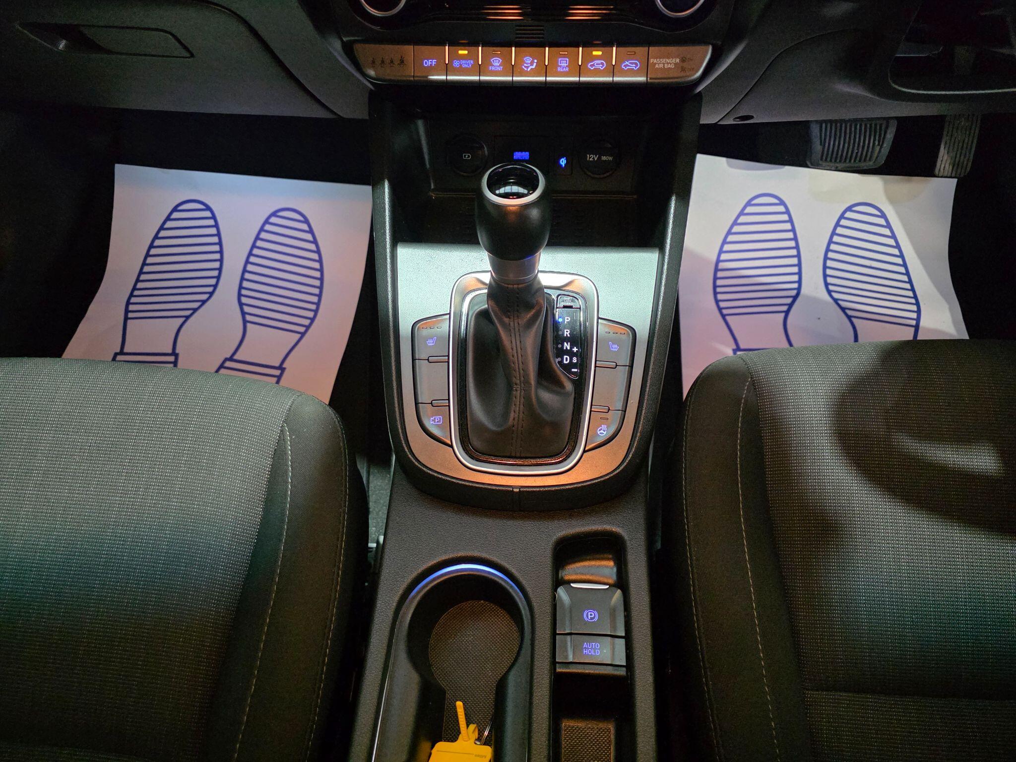 Hyundai Kona view 11