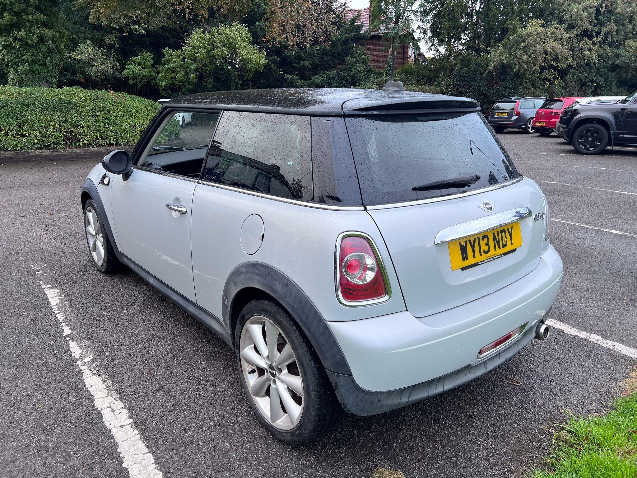MINI Hatch view 5