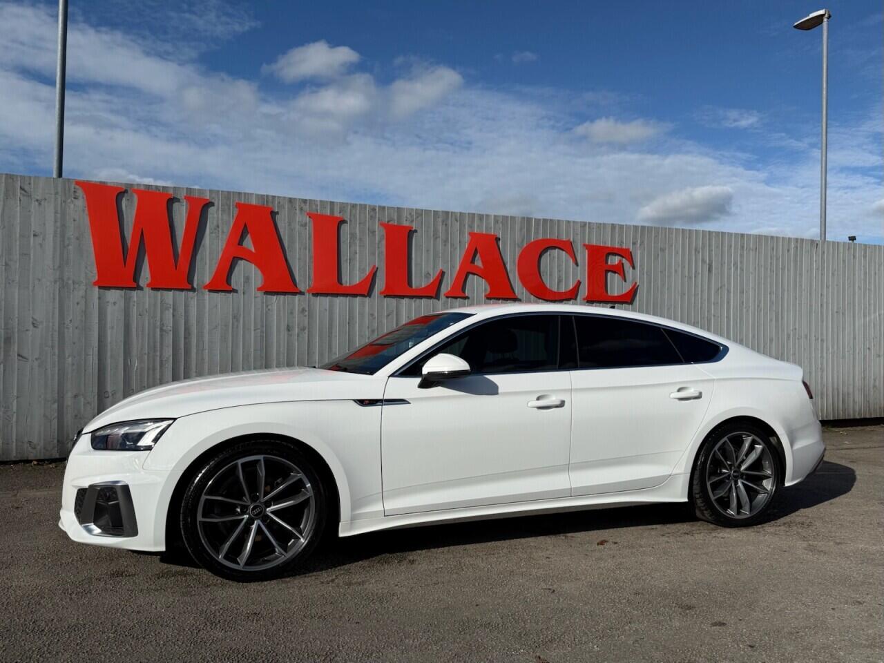 Audi A5 view 5