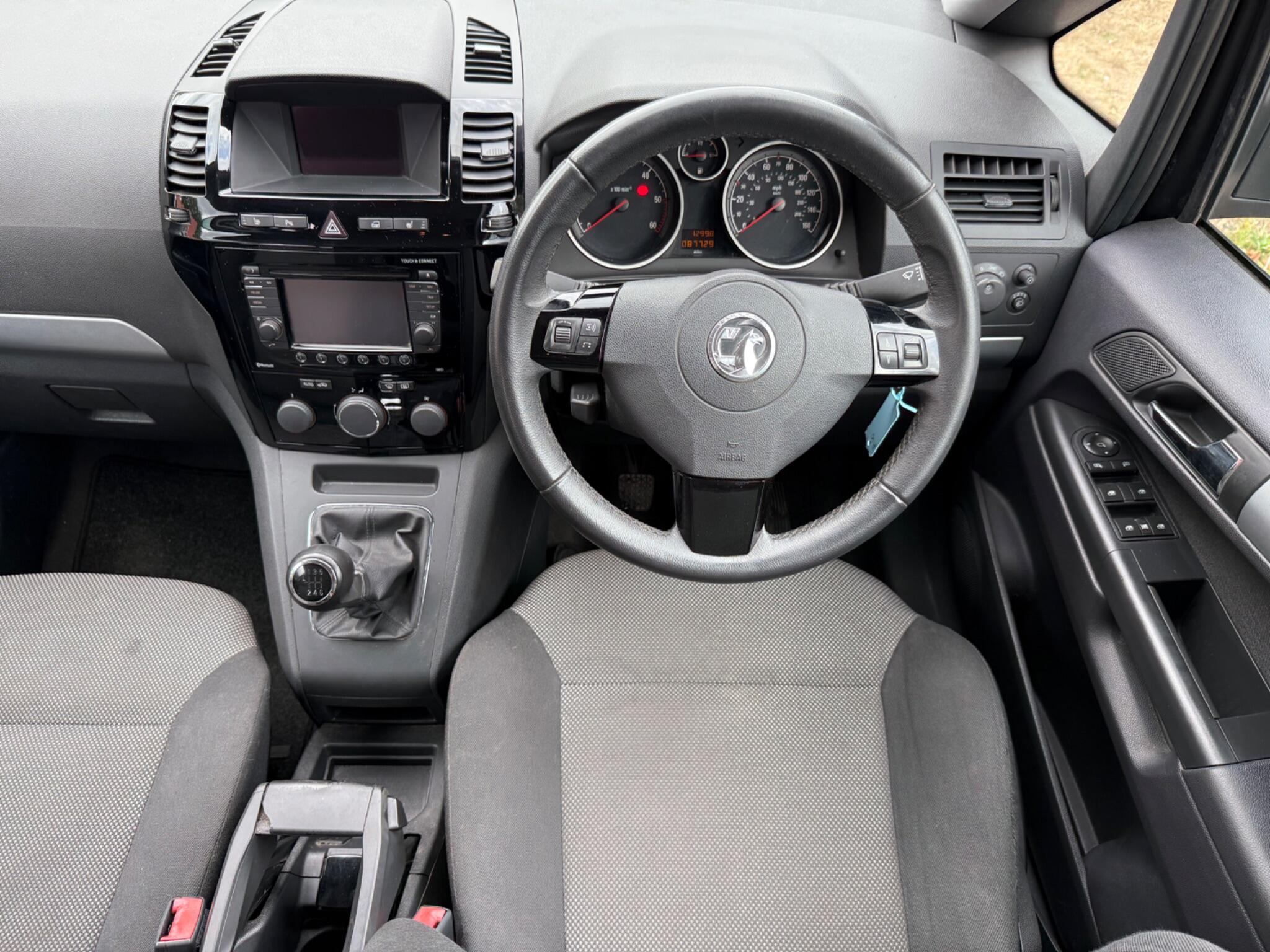 Vauxhall Zafira view 32