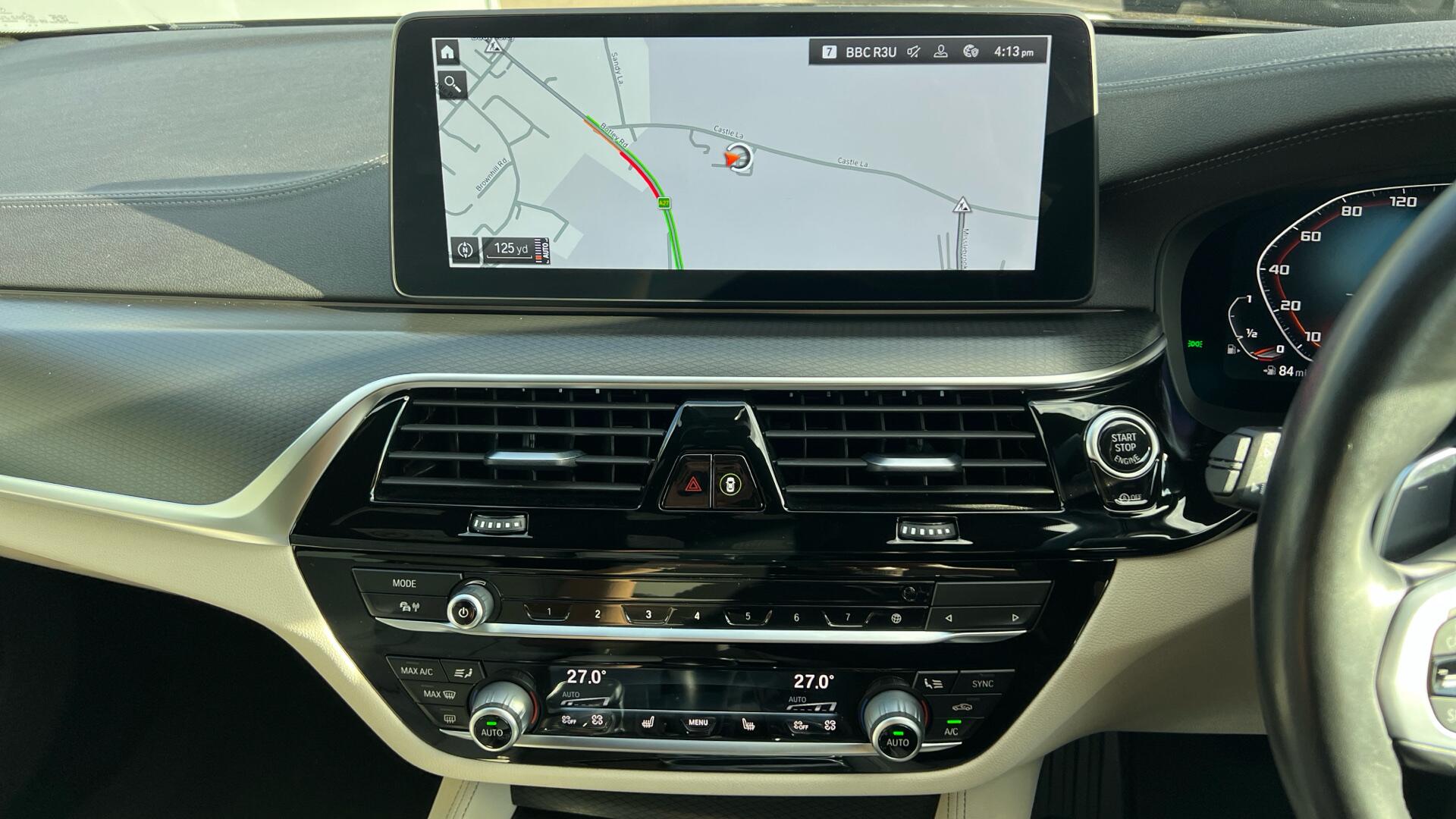 BMW 5 Series view 8