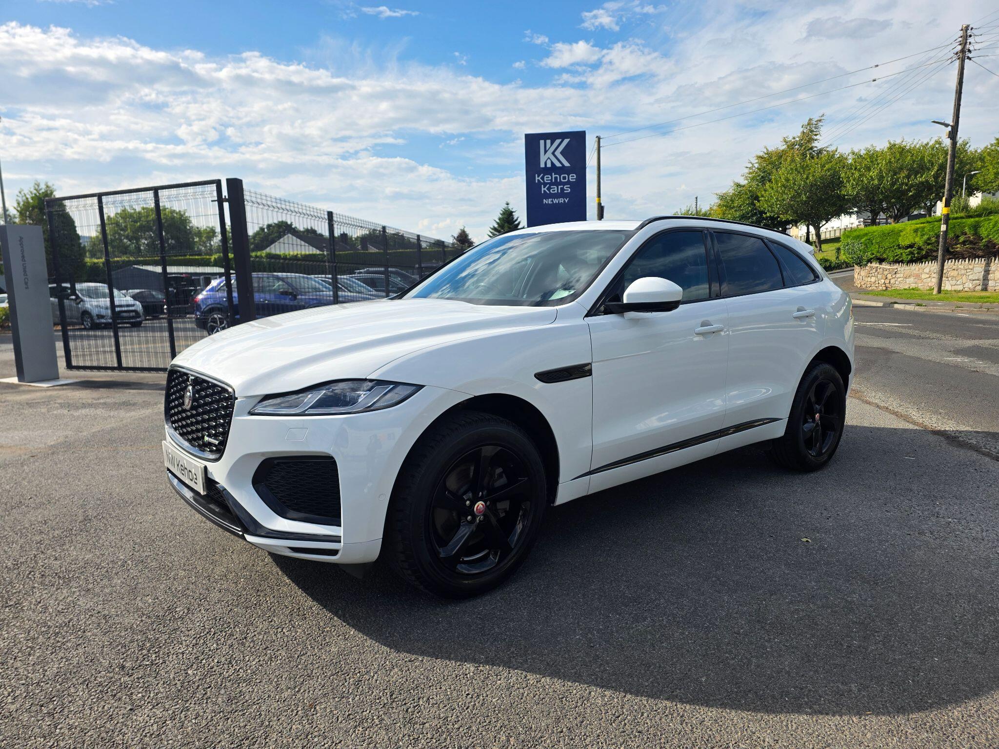 Jaguar F-Pace view 2