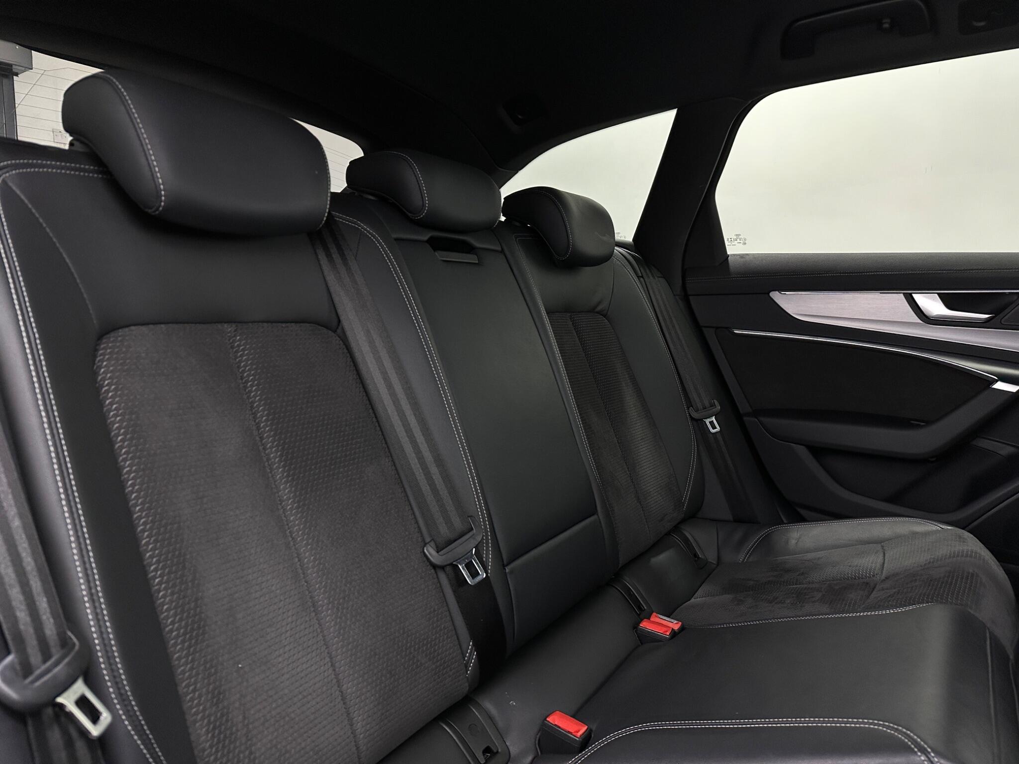 Audi A6 view 41
