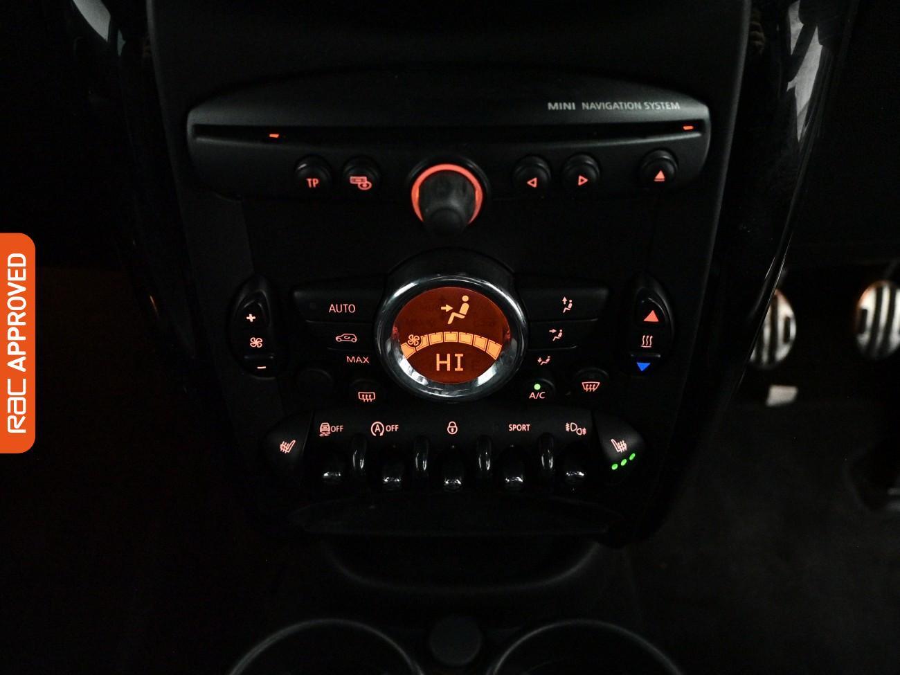 Mini Countryman view 17