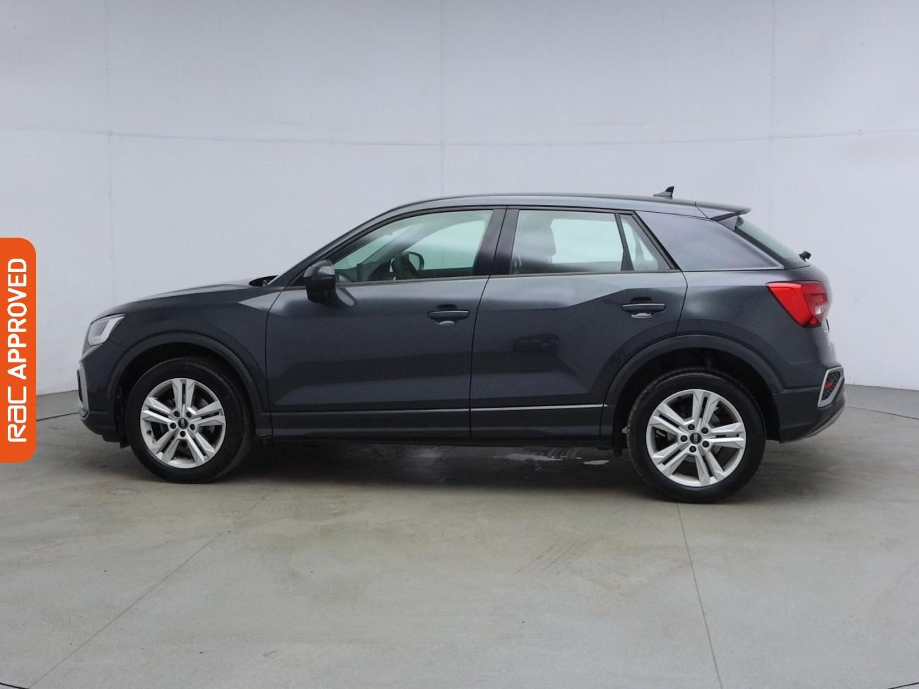 Audi Q2 view 29