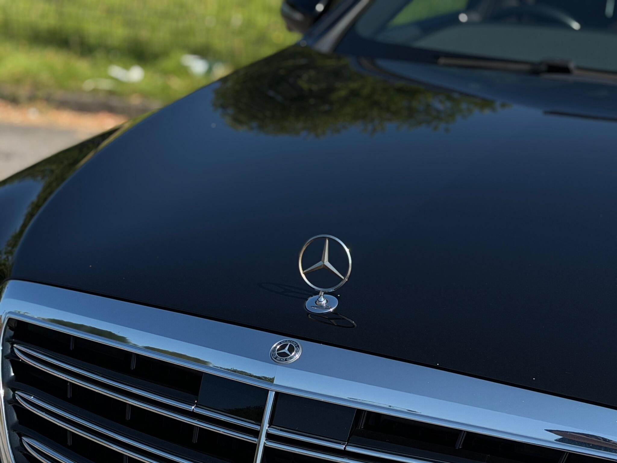 Mercedes-Benz S-Class view 39