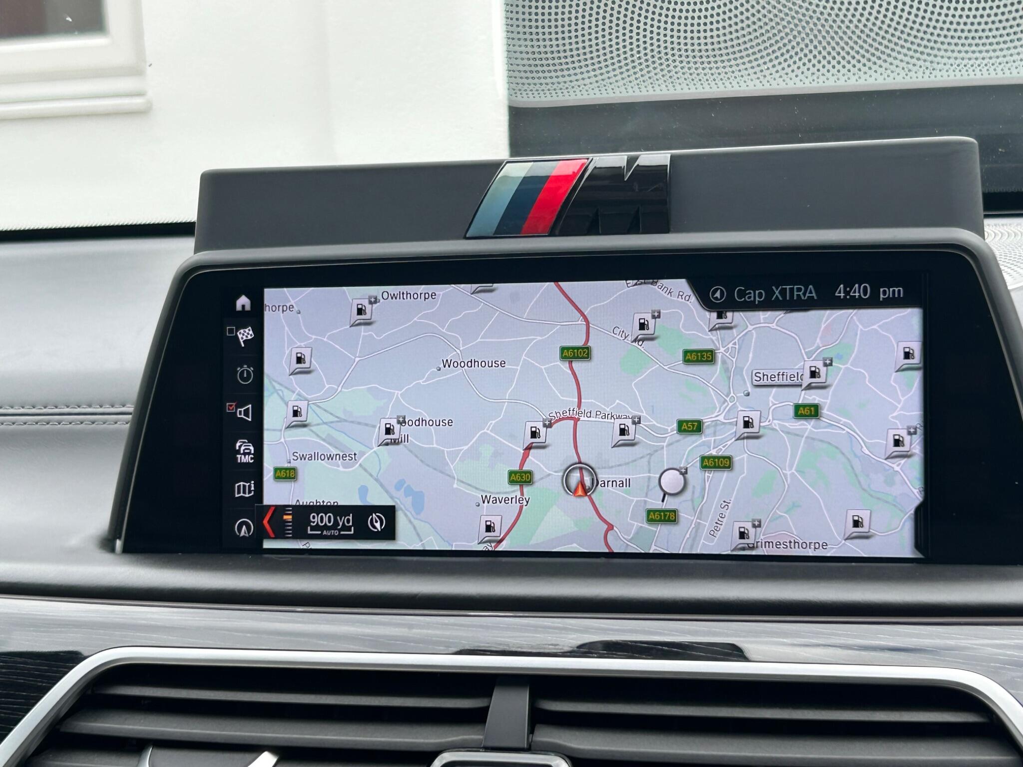 BMW 7 Series view 69