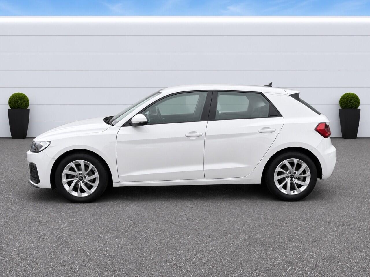 Audi A1 view 7