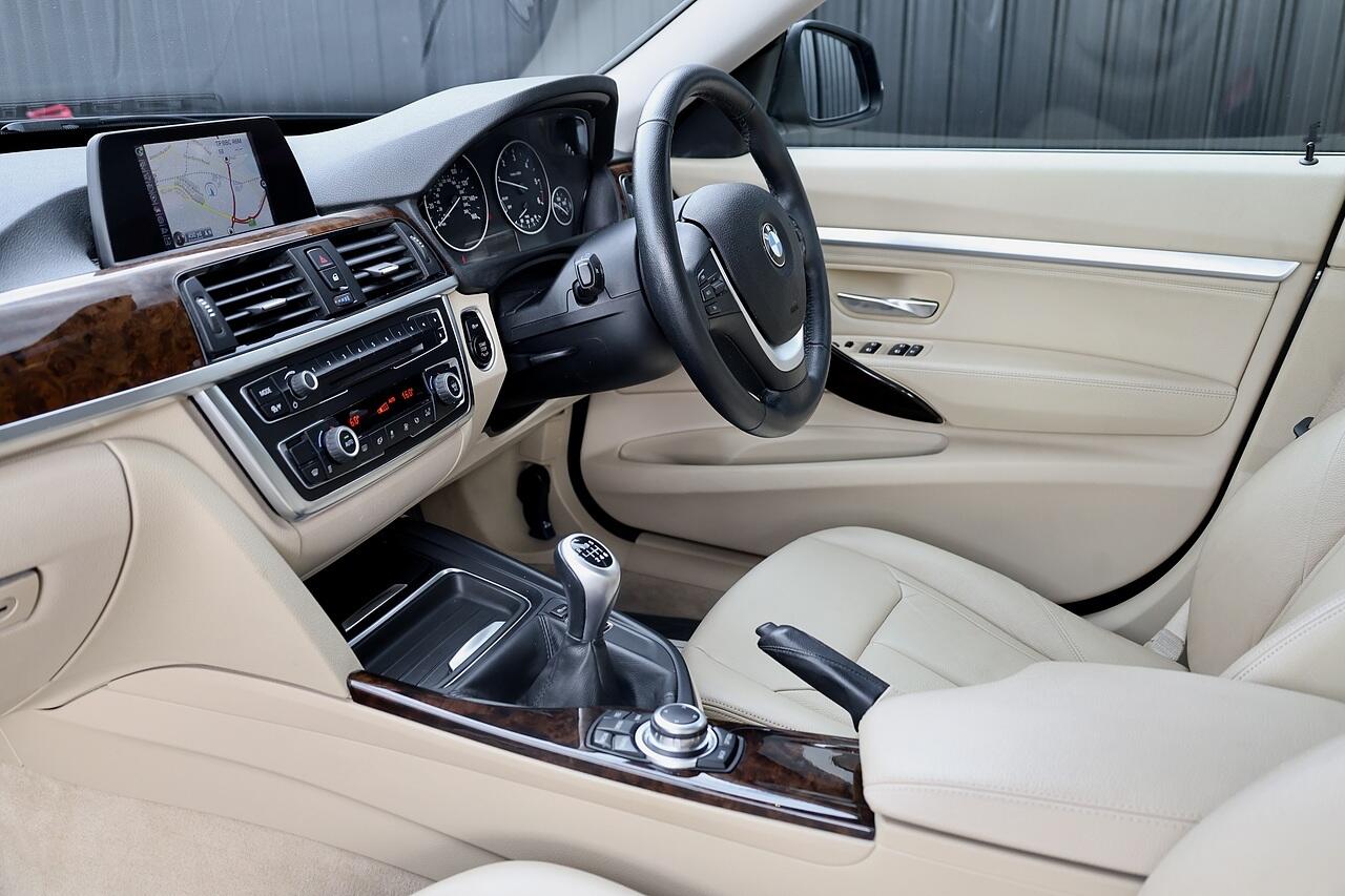 BMW 3 Series Gran Turismo view 7