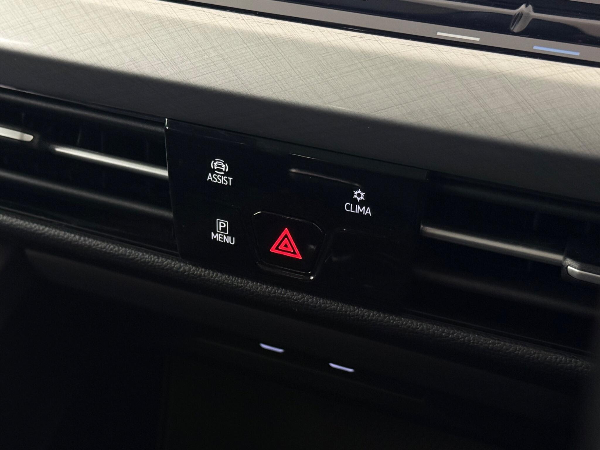 Volkswagen Golf view 19