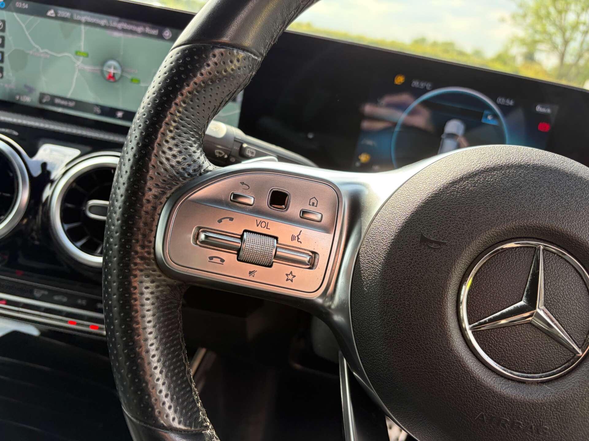 Mercedes-Benz Cla view 41