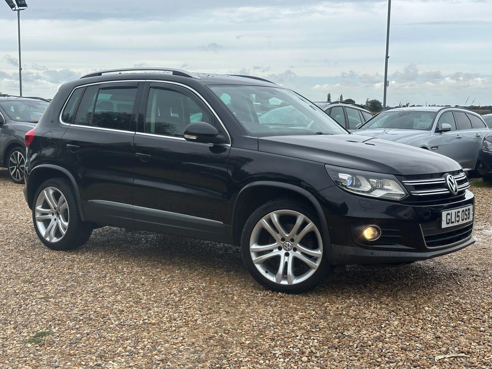 Volkswagen Tiguan main image