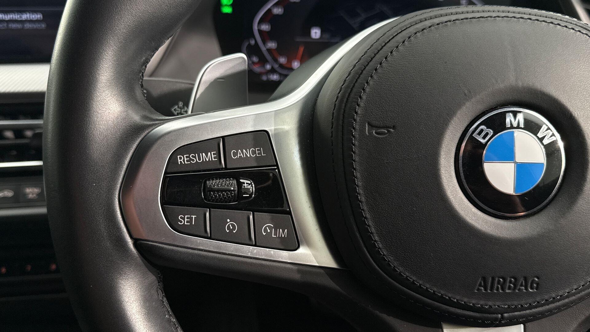 BMW 1 Series view 17