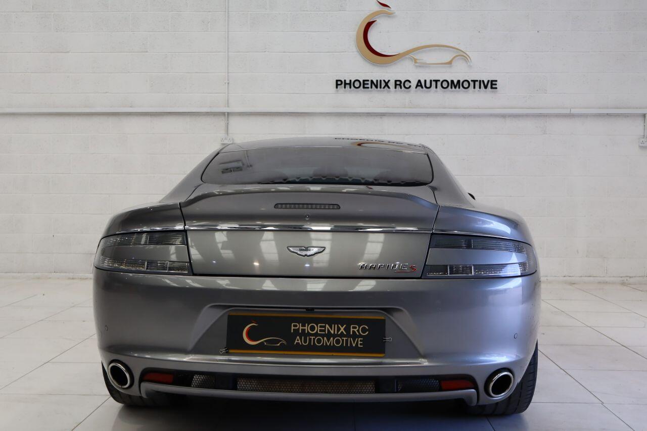 Aston Martin Rapide view 5