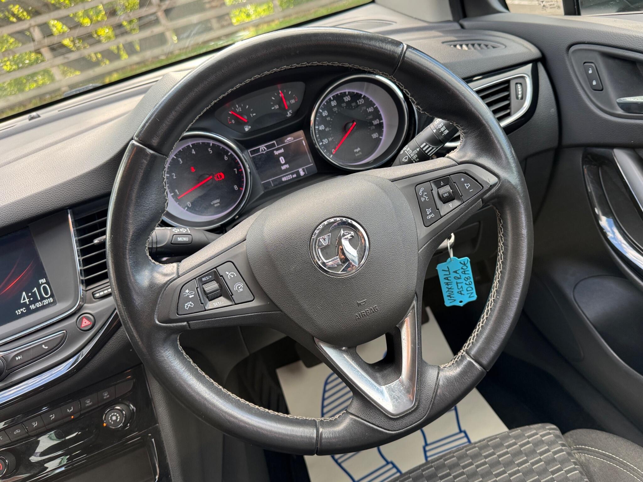 Vauxhall Astra view 29