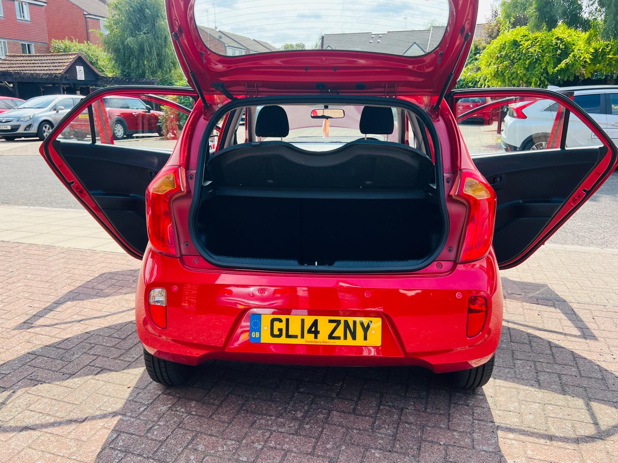 Kia Picanto view 35