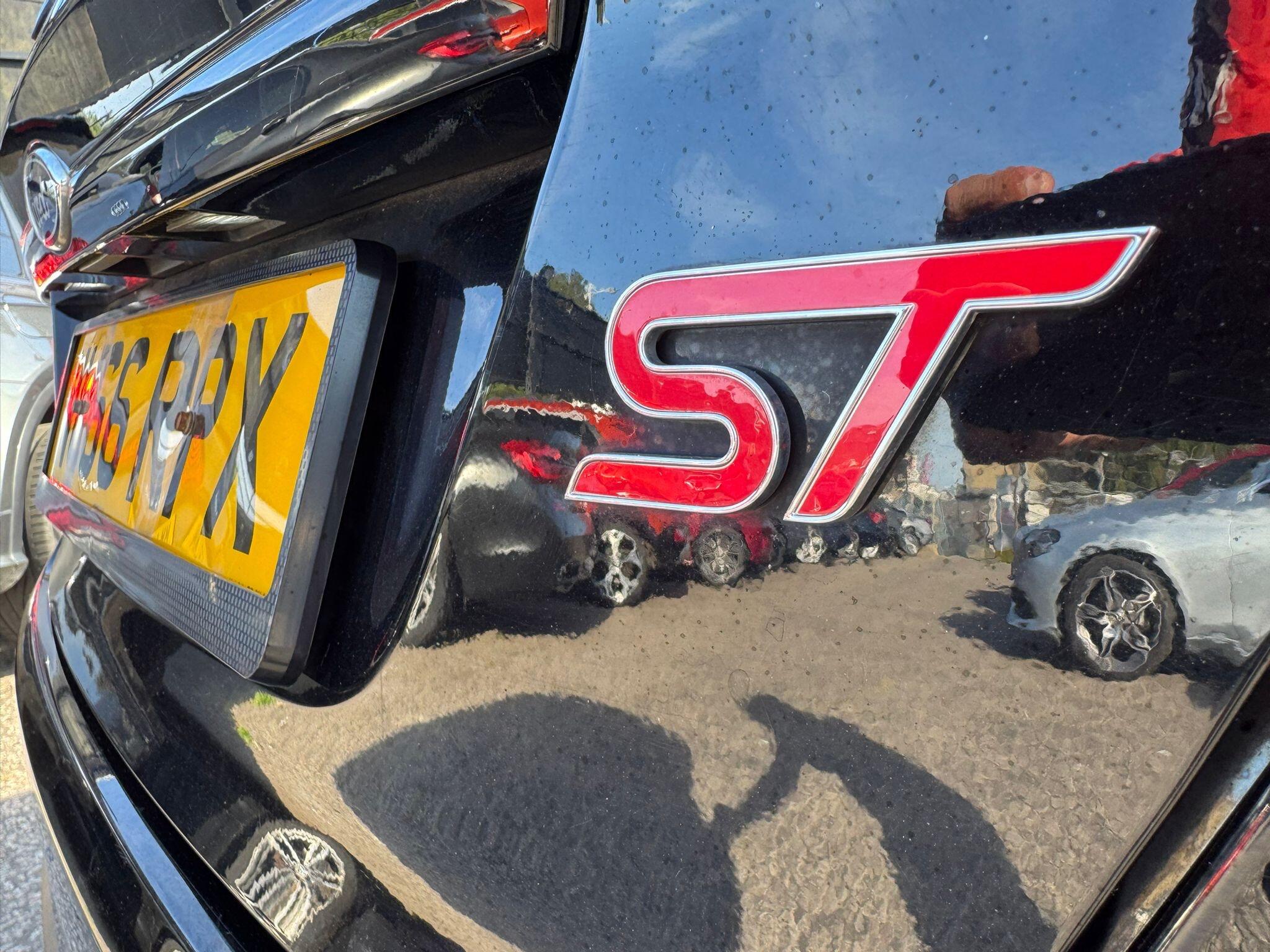 Ford Fiesta view 73