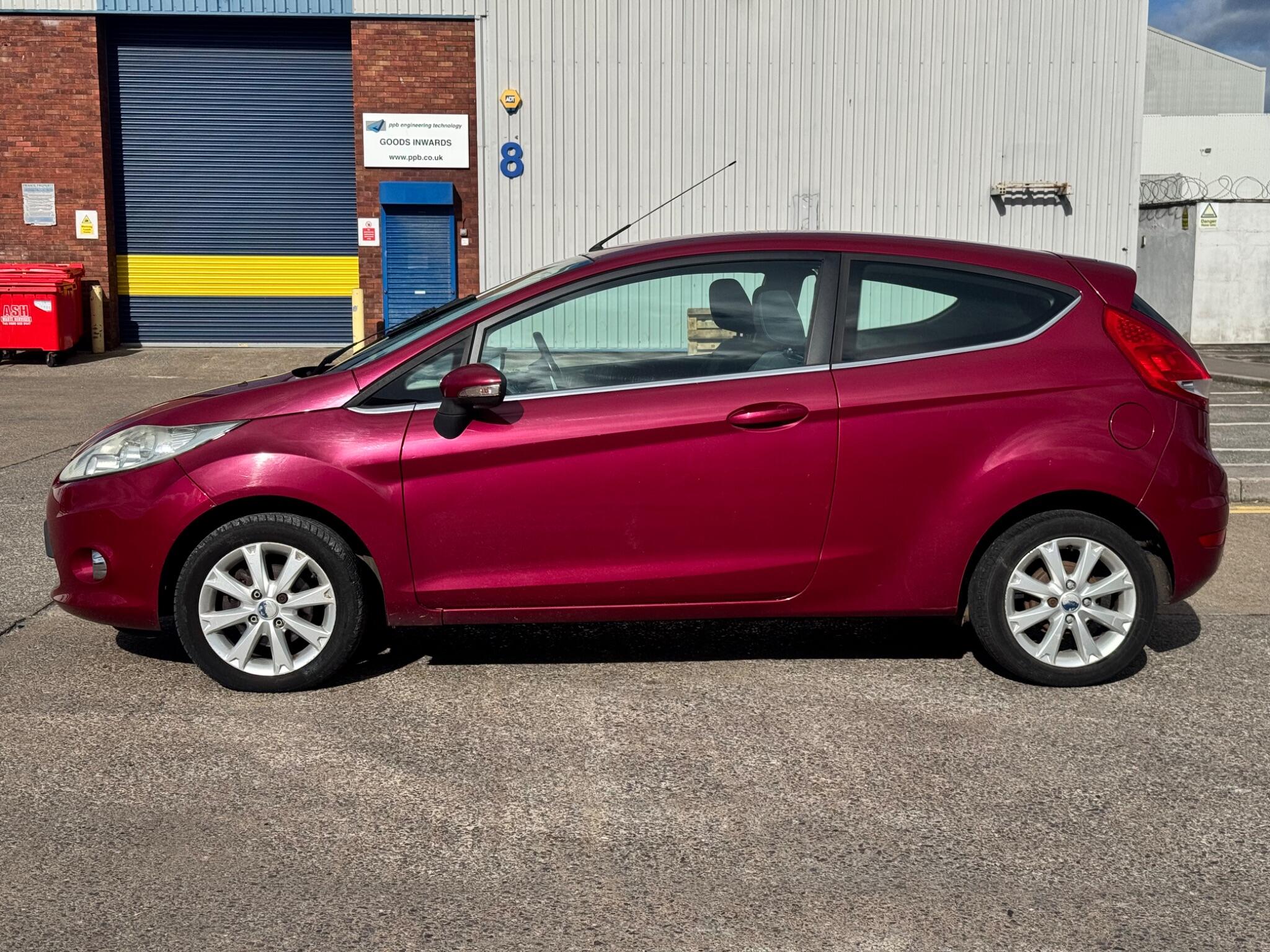 Ford Fiesta view 10