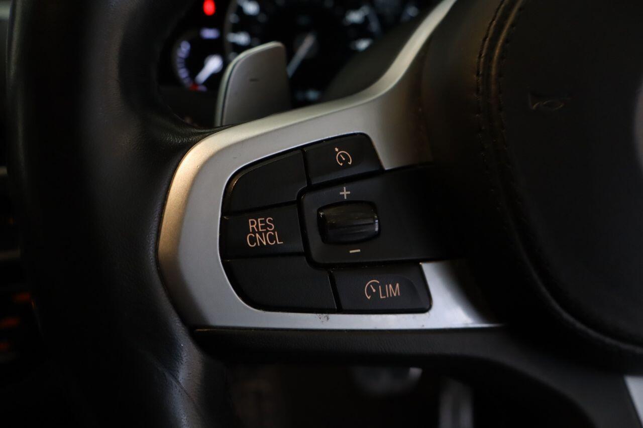 BMW X3 view 16