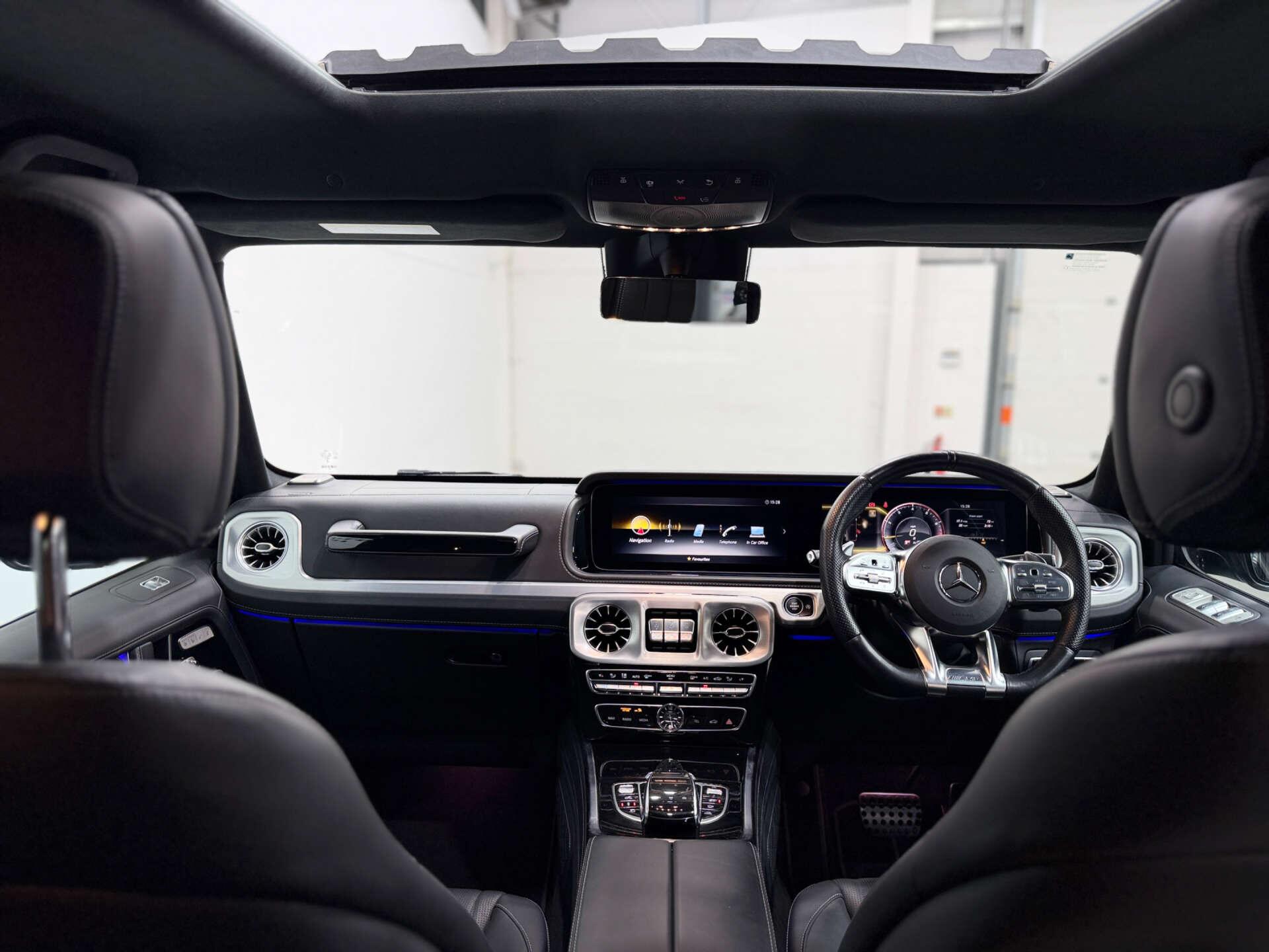 Mercedes-Benz G-Class view 17