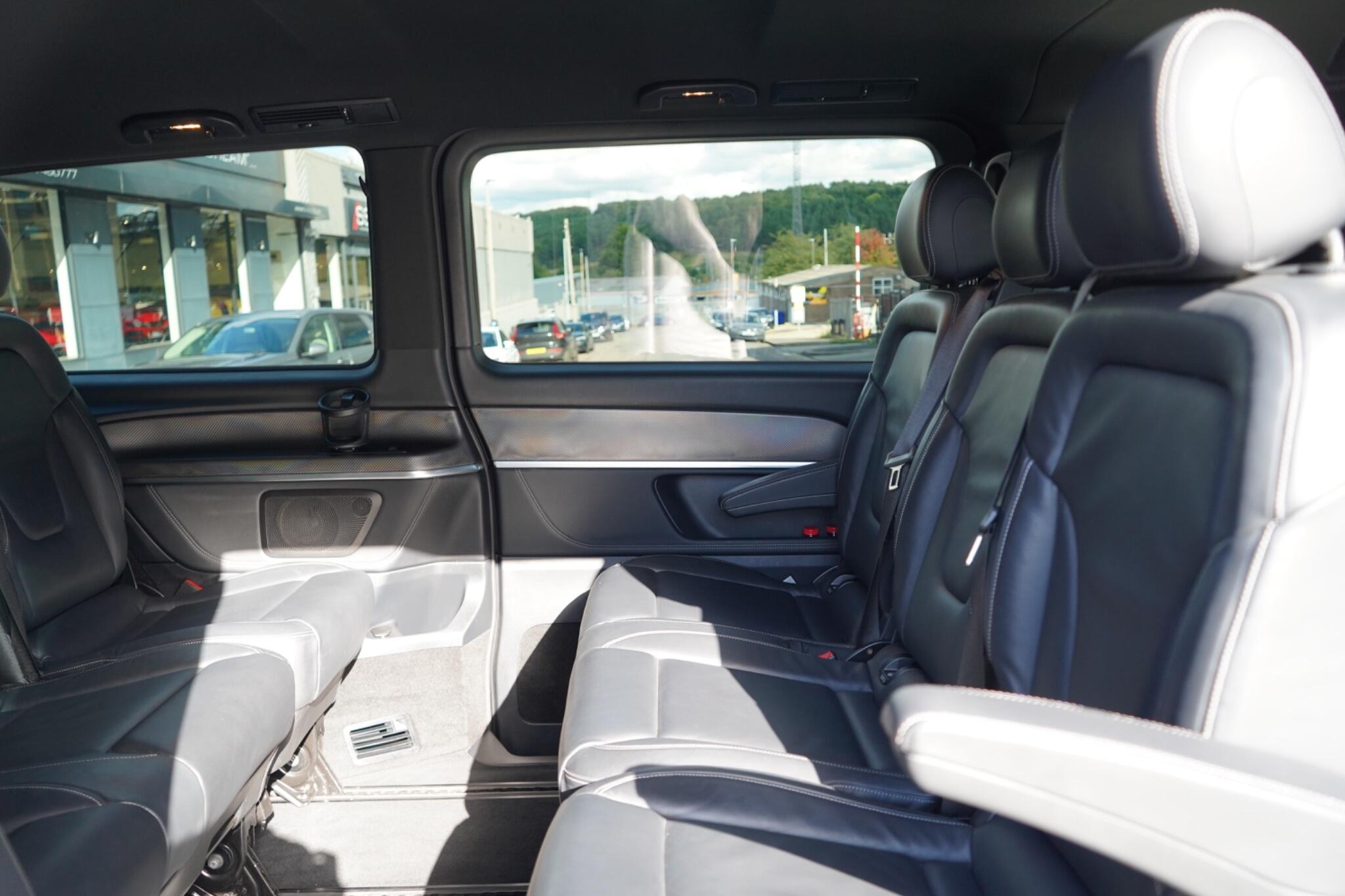 Mercedes-Benz V Class view 26