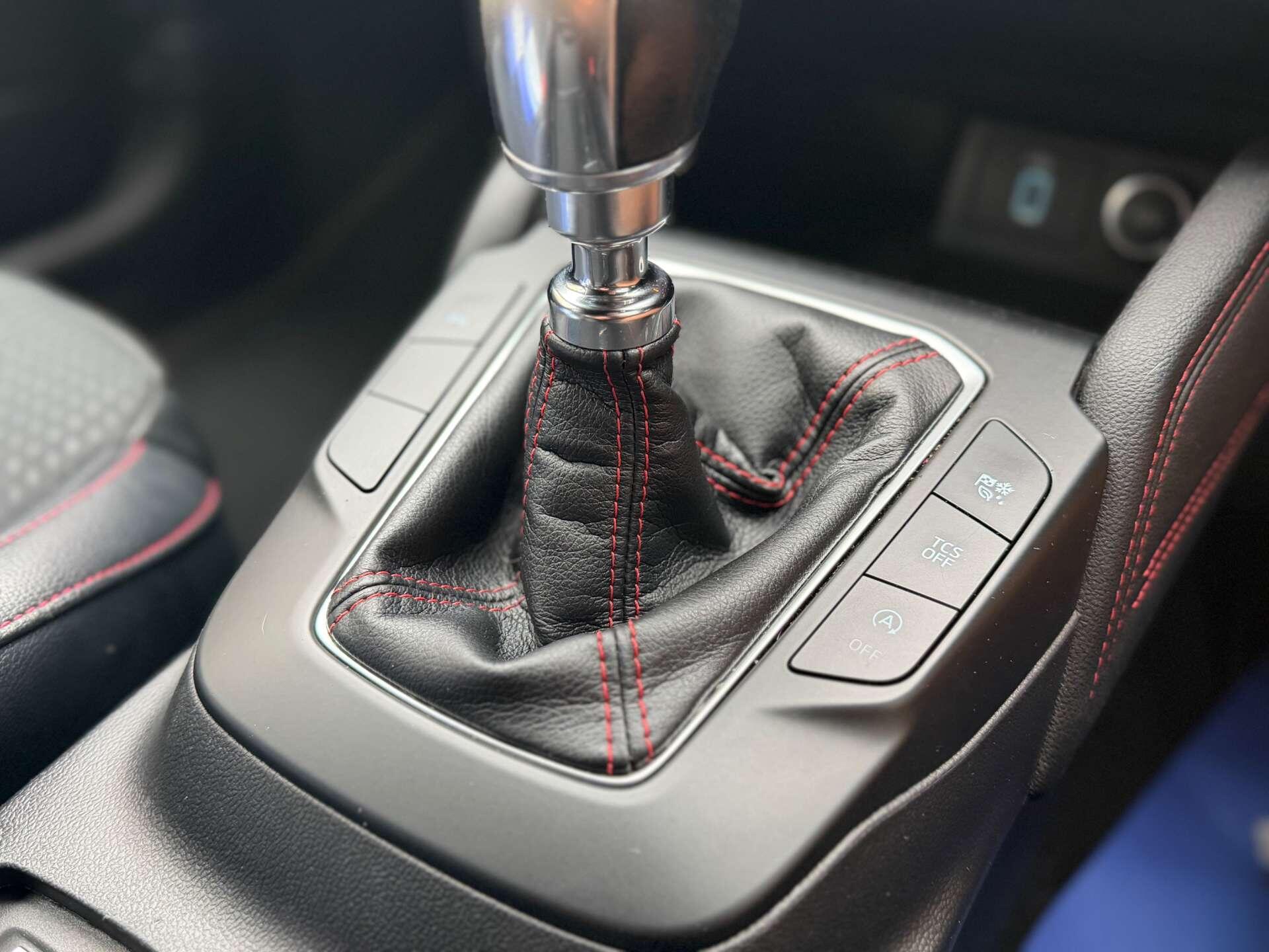 Ford Focus view 23