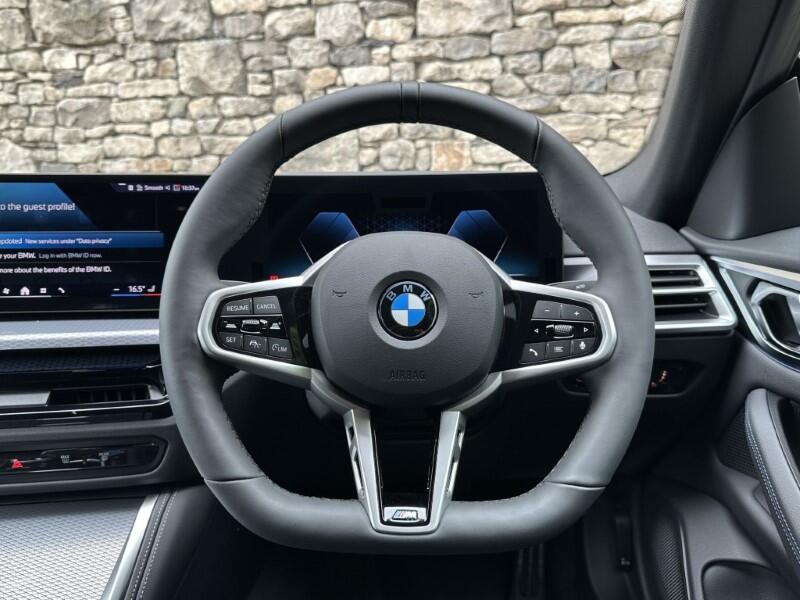 BMW i4 view 6