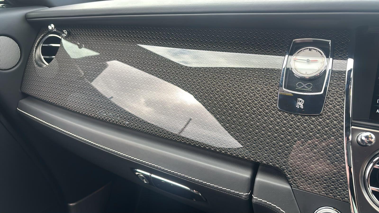 Rolls-Royce Wraith view 21