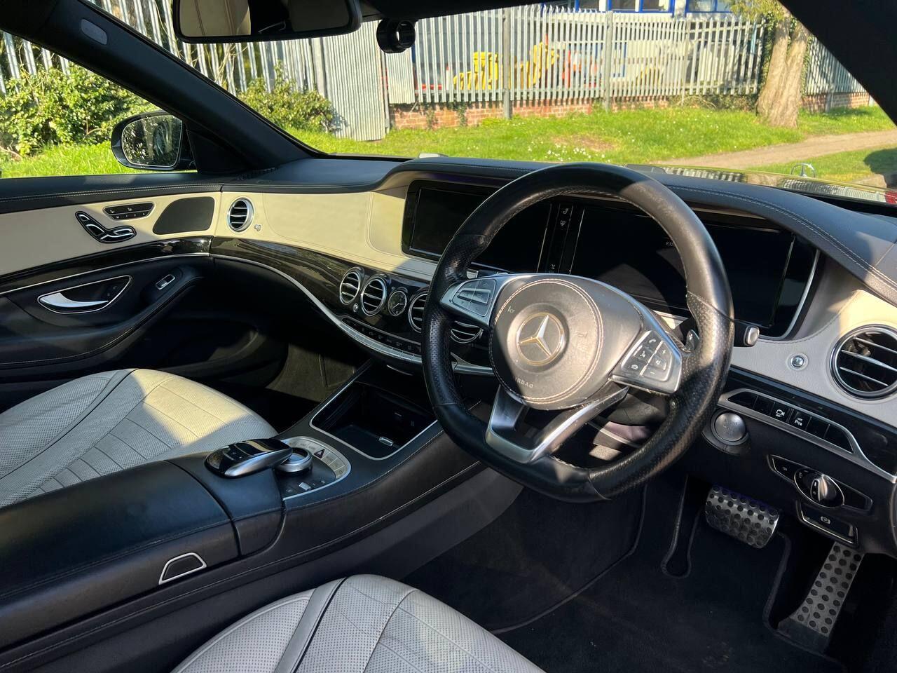 Mercedes-Benz S-Class view 10