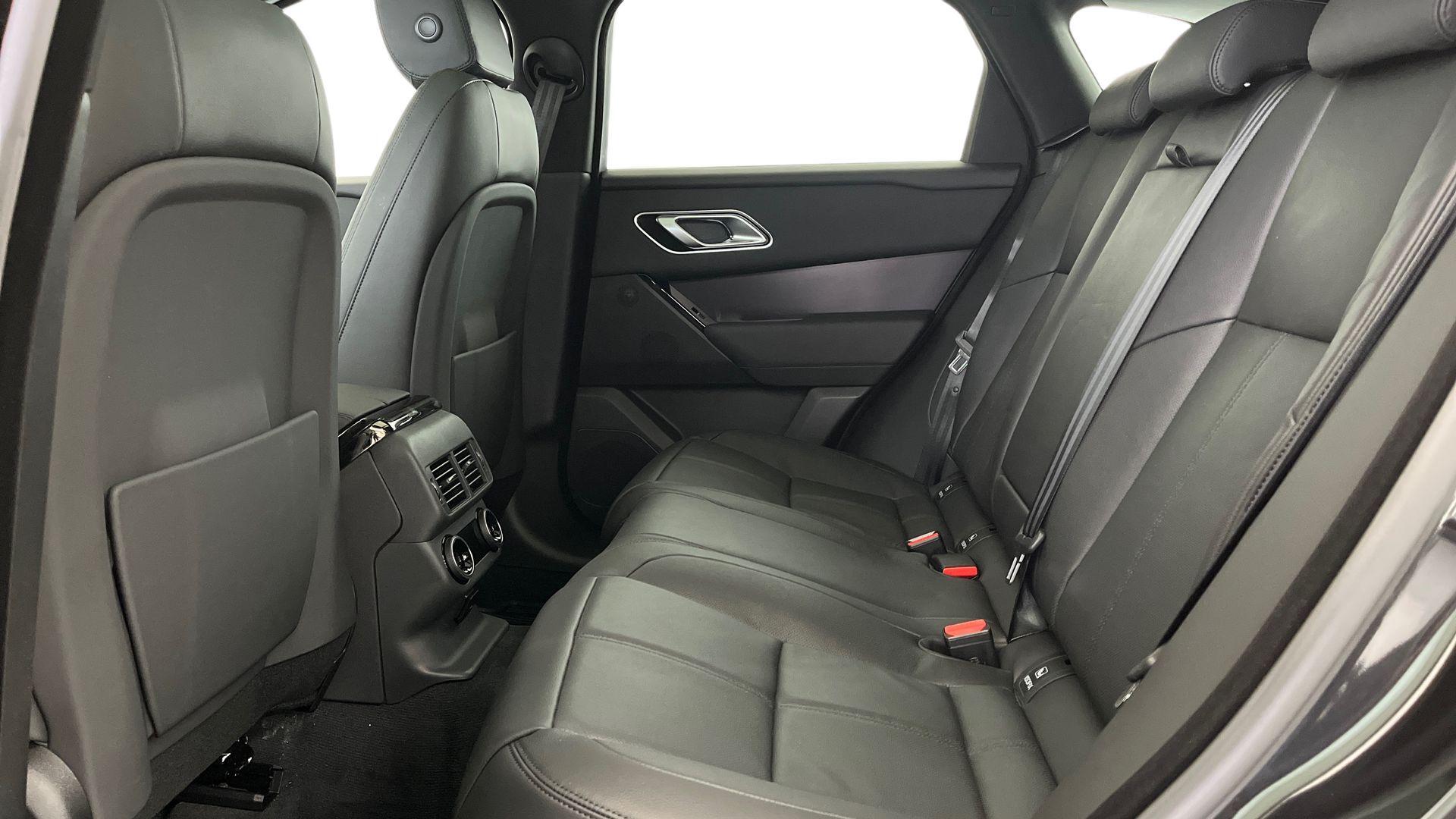 Land Rover Range Rover Velar view 4