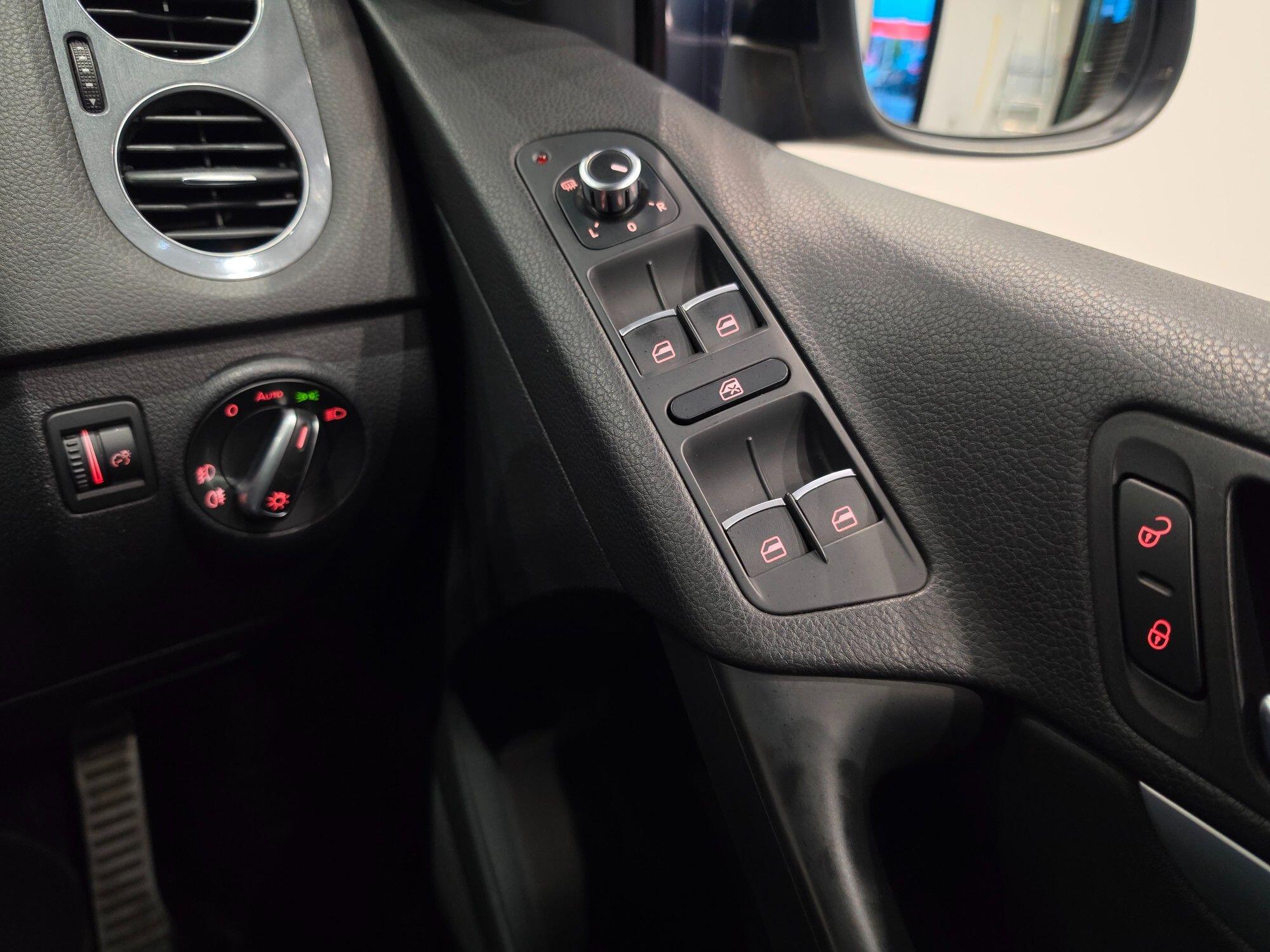 Volkswagen Tiguan view 42