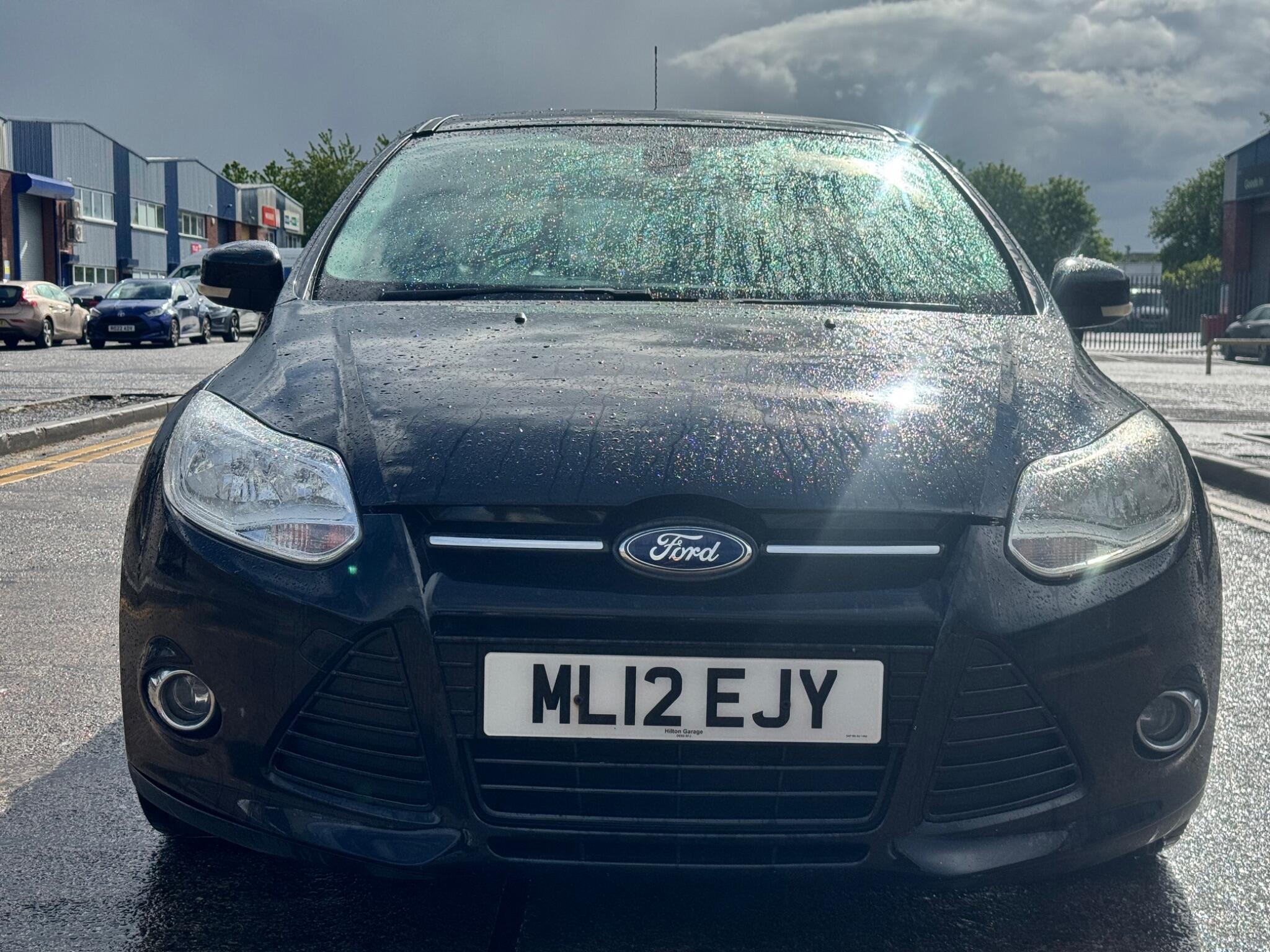 Ford Focus view 6
